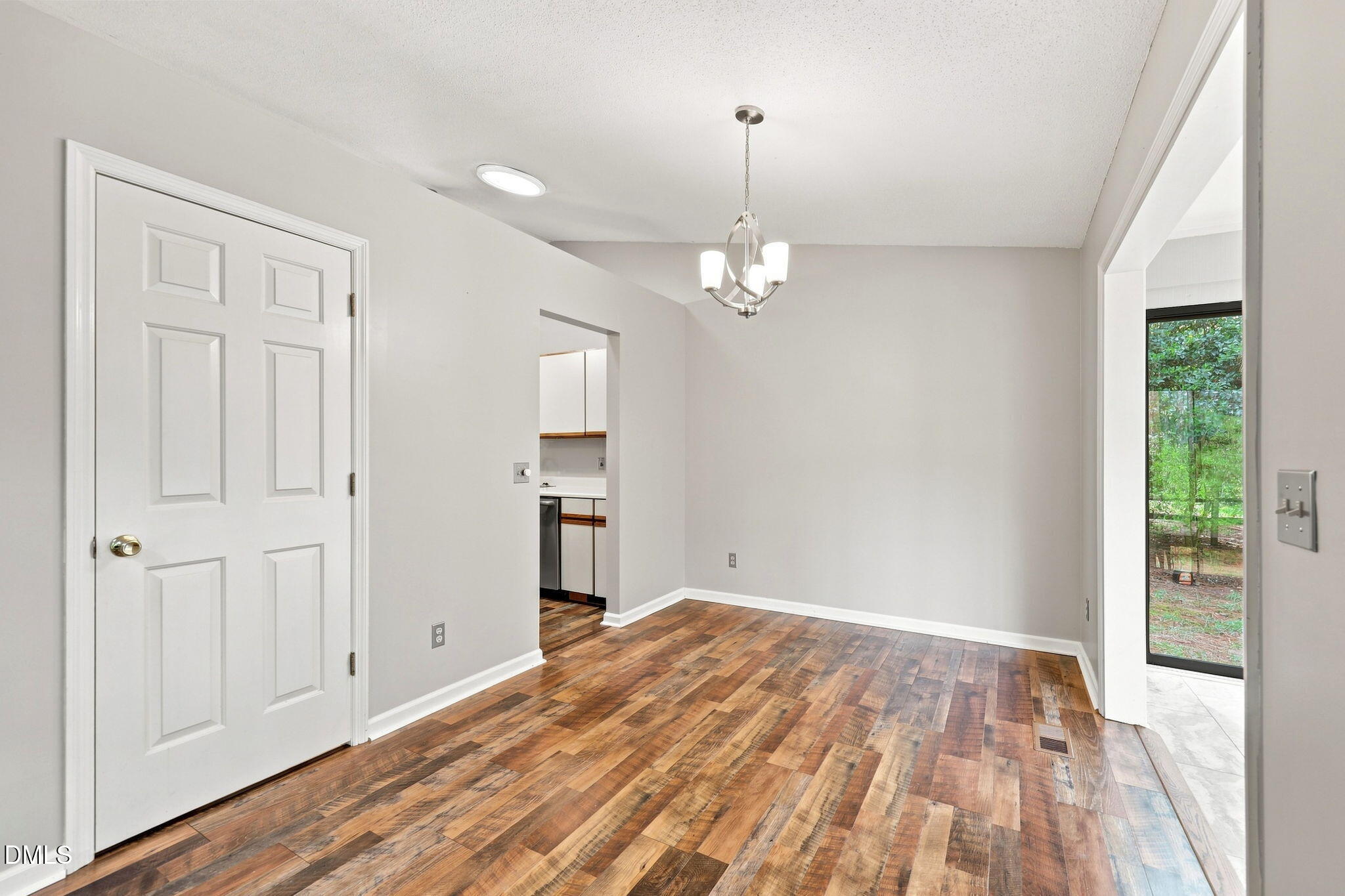 103 Timber Drive Property Photo 9