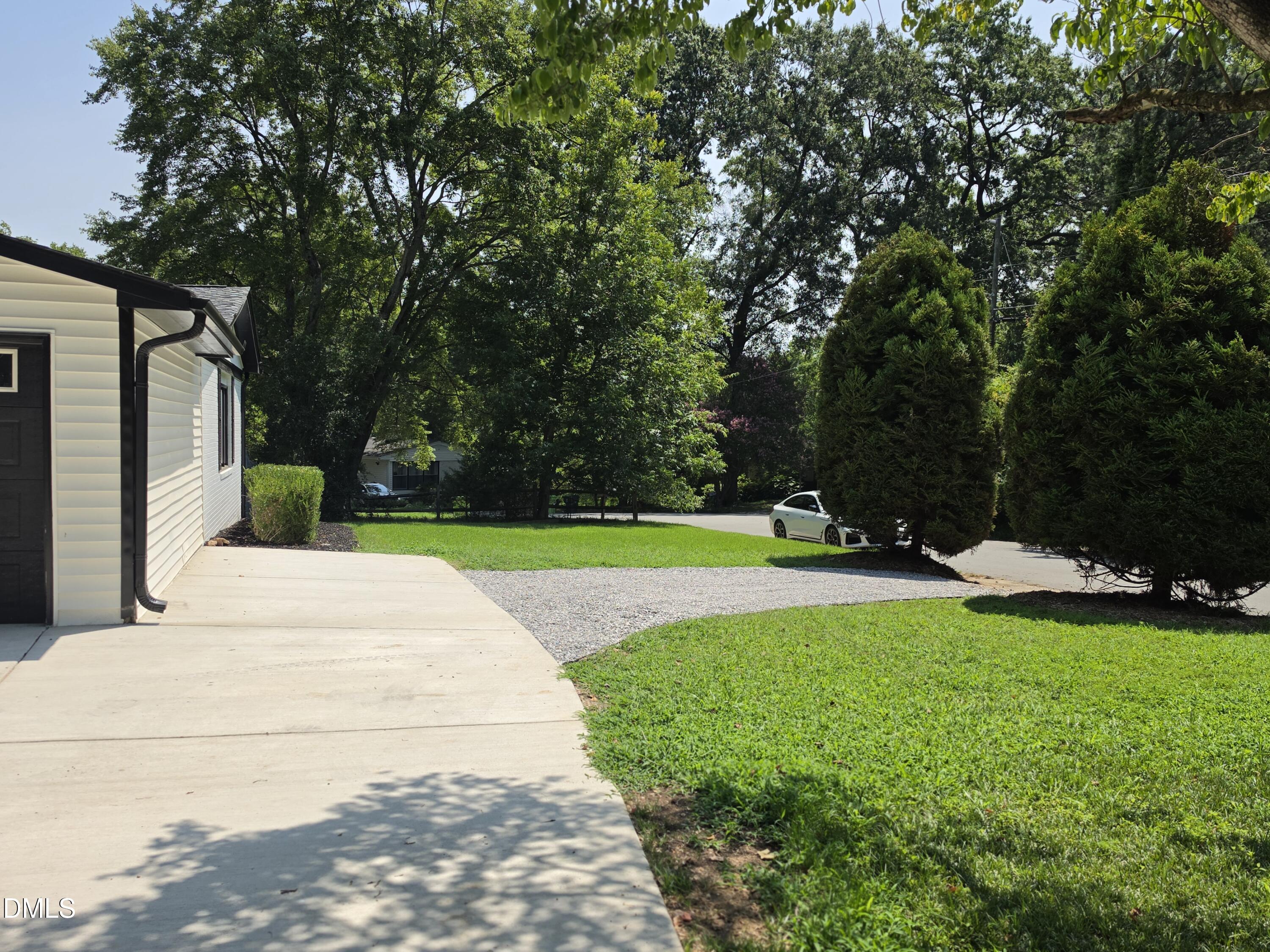 3000 Brentwood Road Property Photo 5