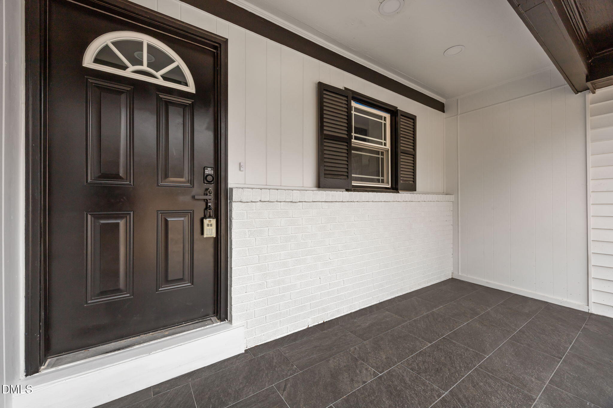 3000 Brentwood Road Property Photo 7