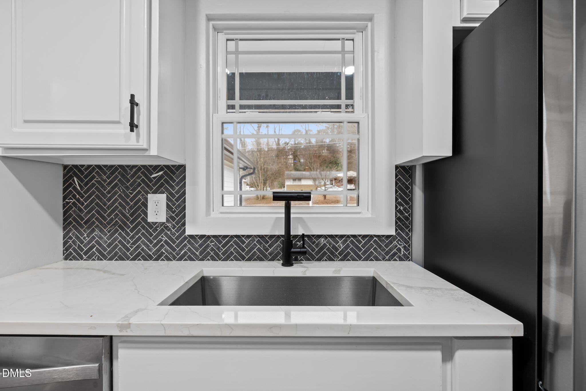 3000 Brentwood Road Property Photo 14