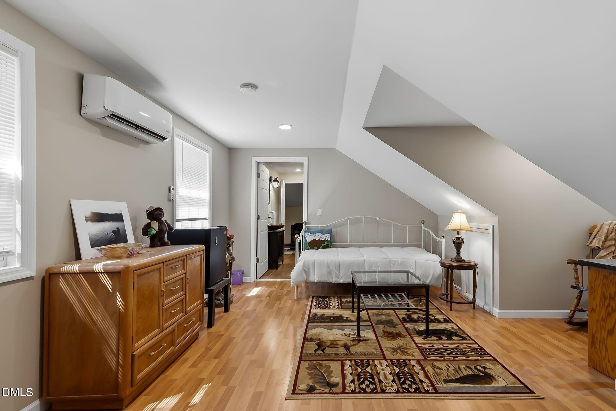 2537 Booker Creek Road Property Photo 5