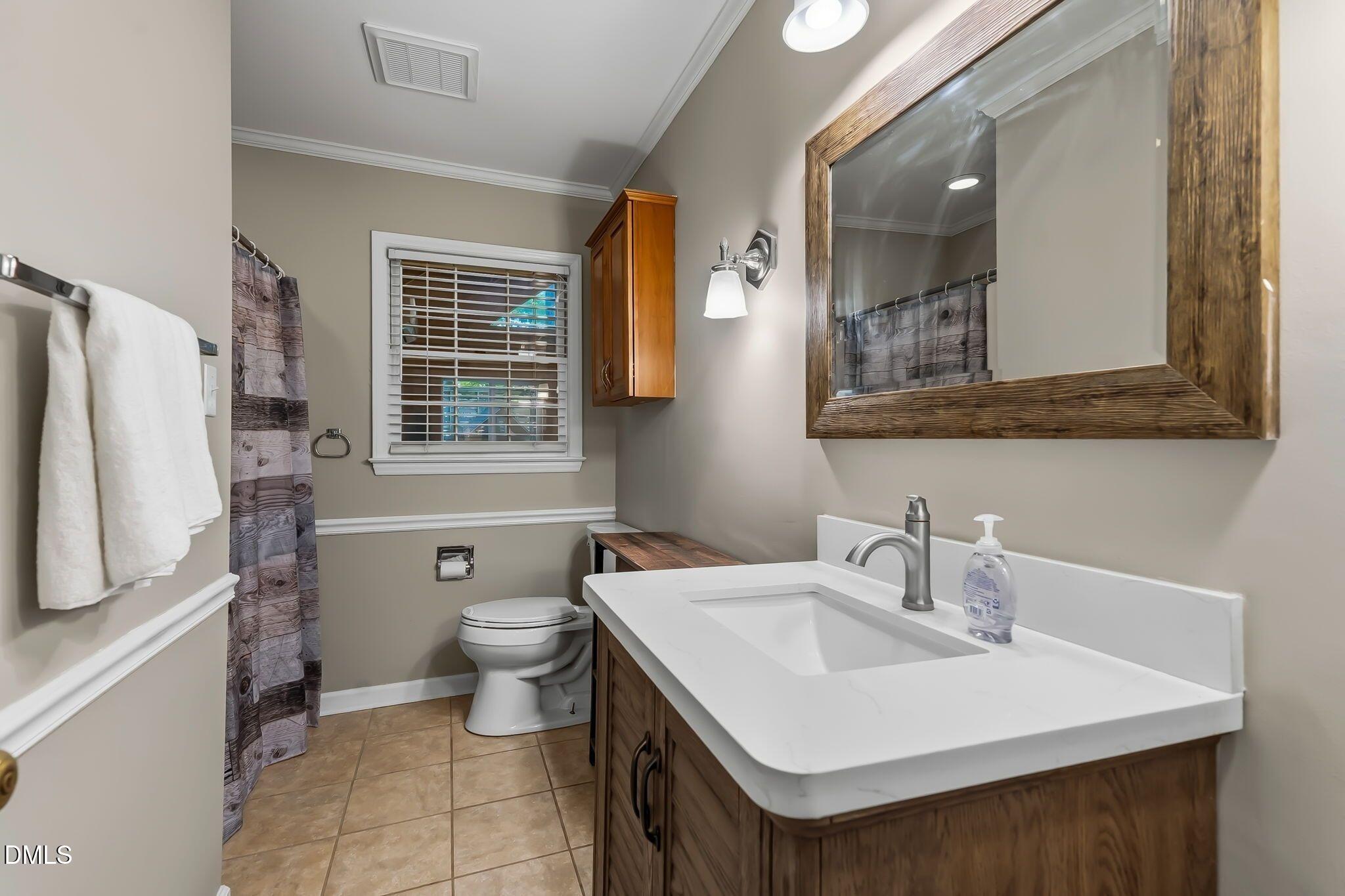 2537 Booker Creek Road Property Photo 8
