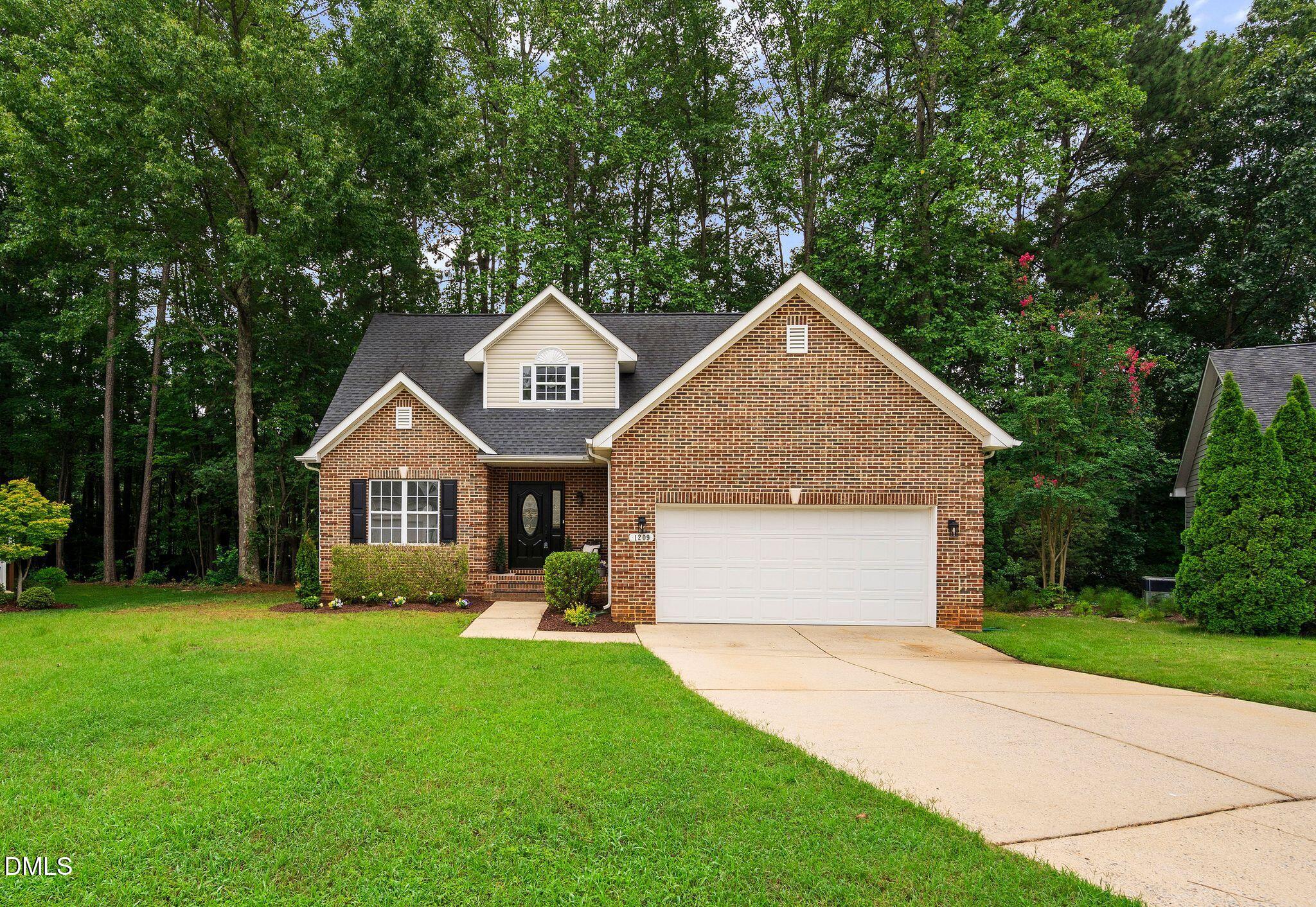 1209 Waterford Green Drive Property Photo 1