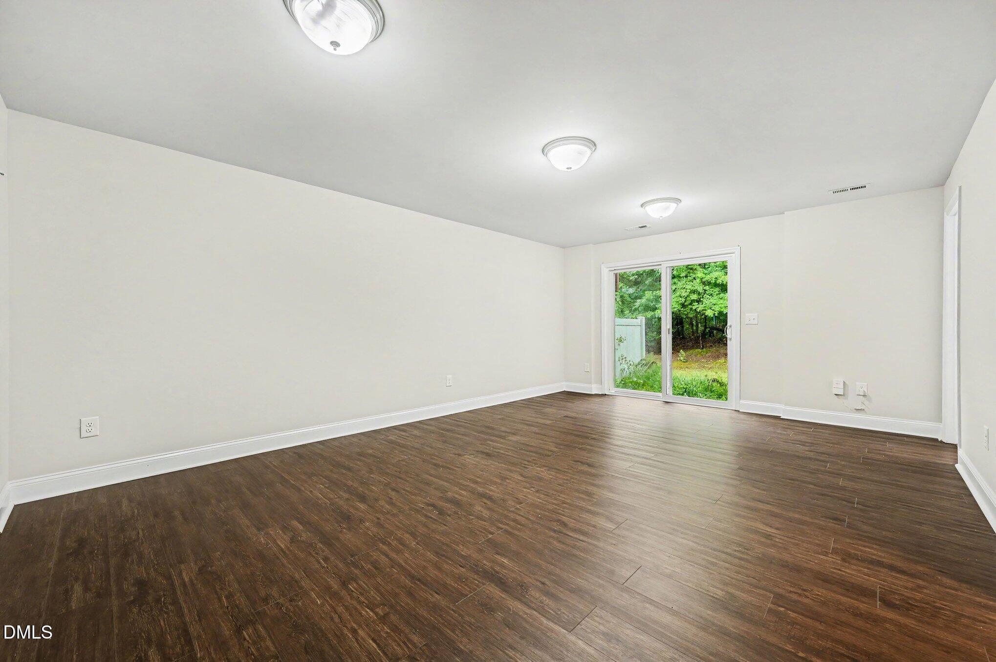 651 Berry Chase Way Property Photo 7