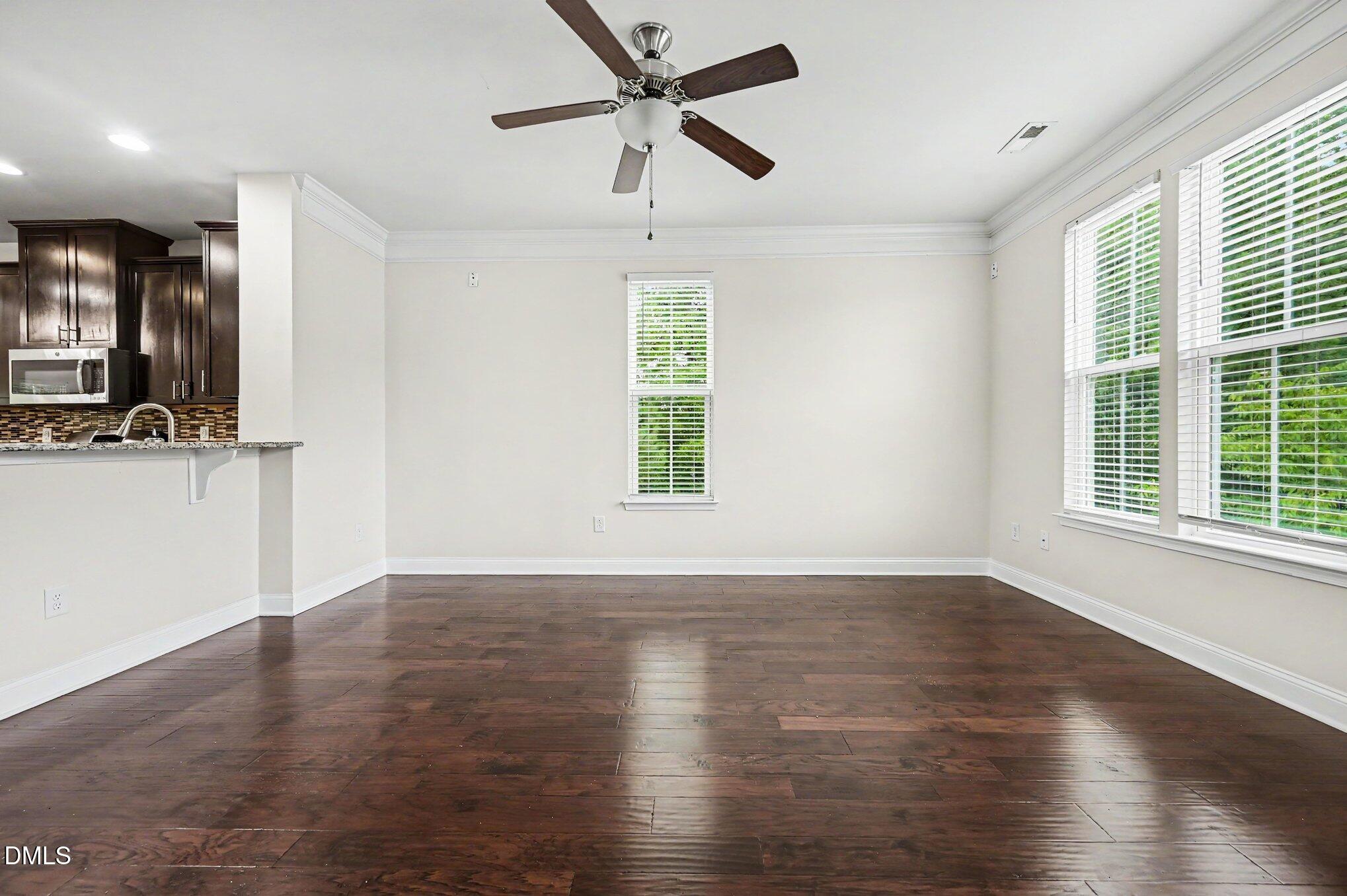651 Berry Chase Way Property Photo 8