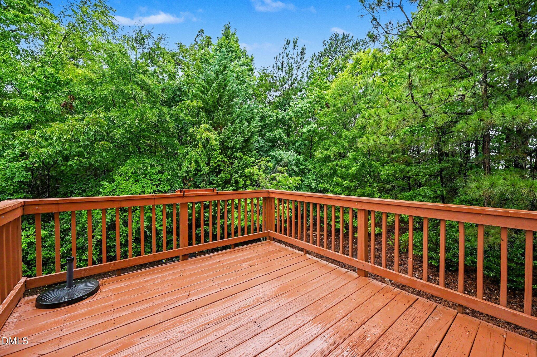651 Berry Chase Way Property Photo 28