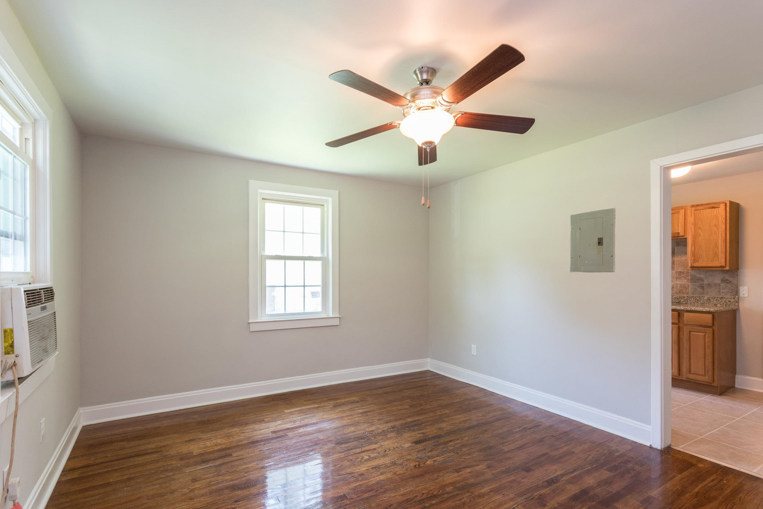 314 Price Avenue Property Photo 4