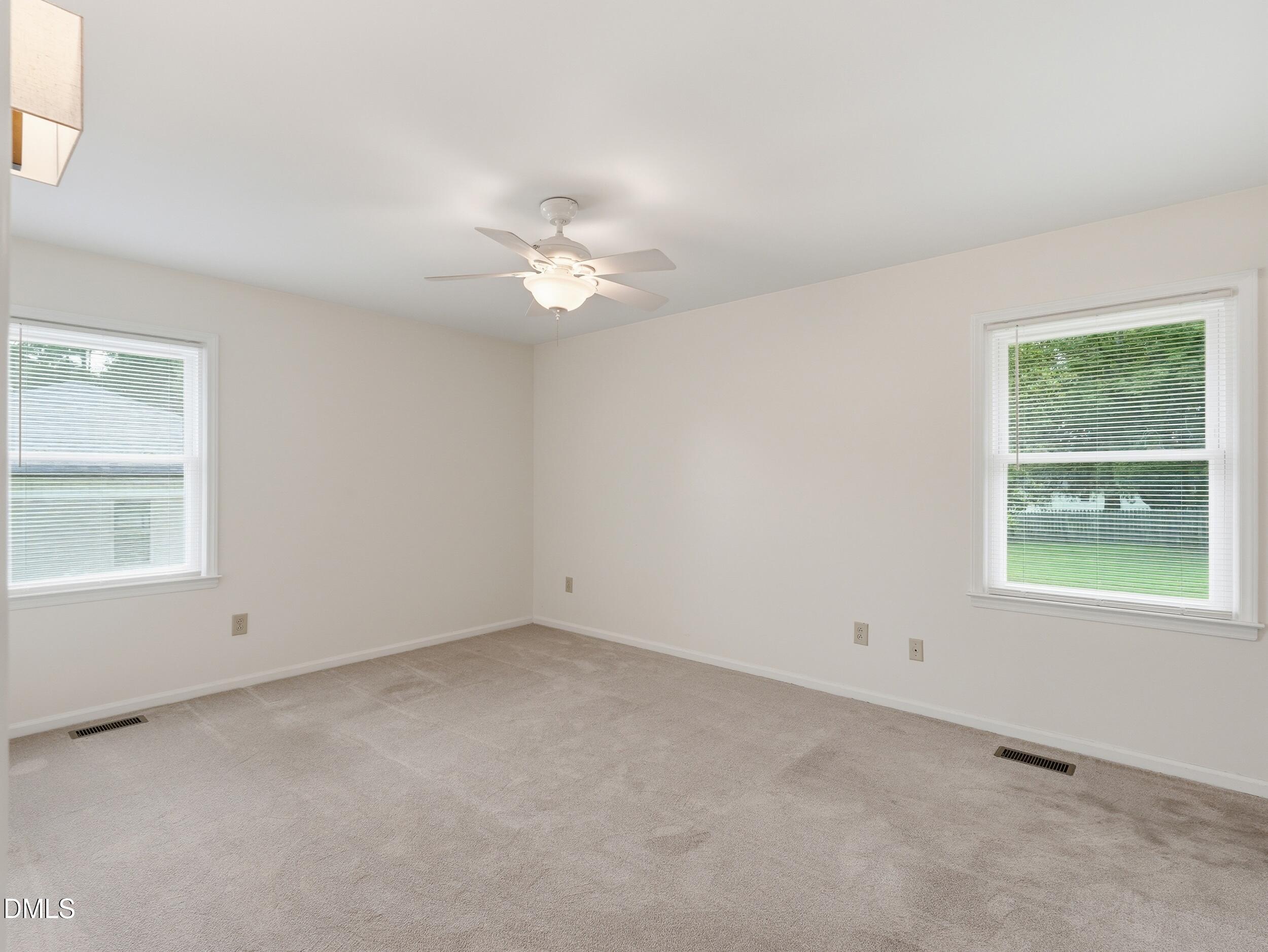 318 Crescent Drive Property Photo 20