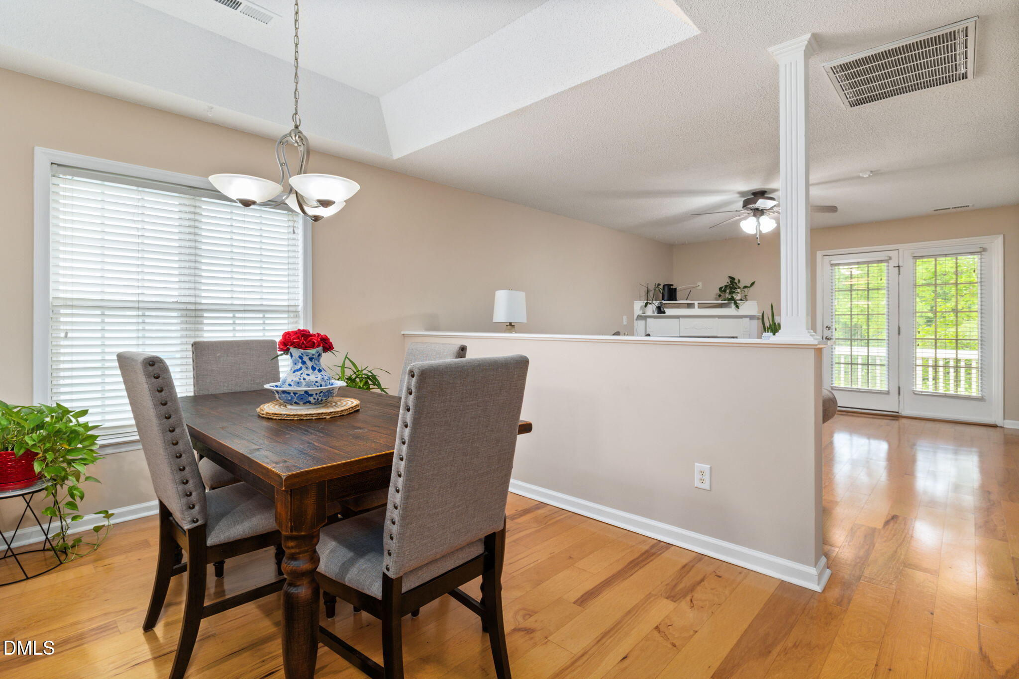 5351 Sahalee Way Property Photo 8
