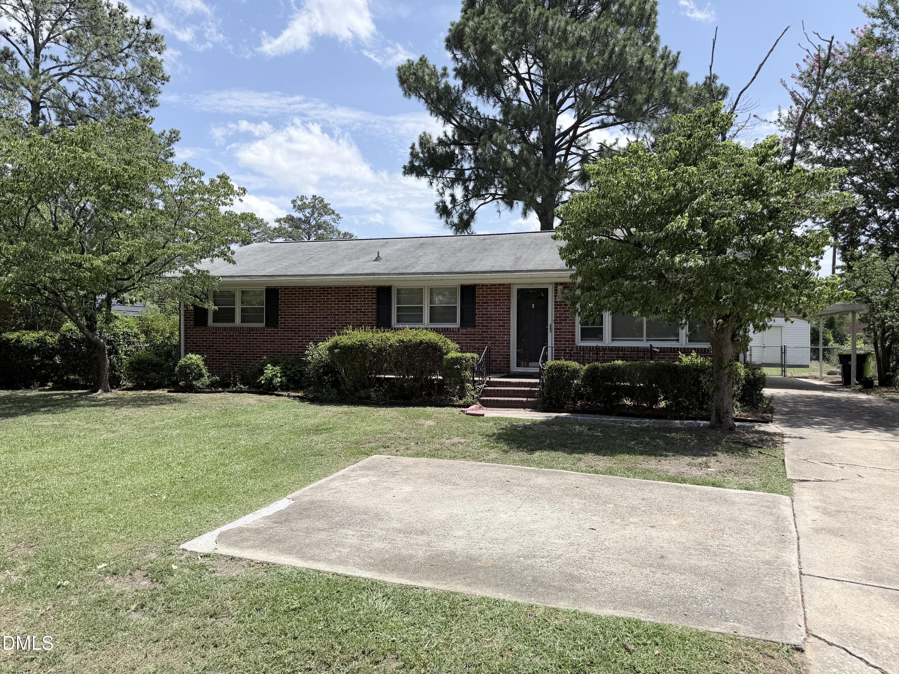 408 Rutherford Street Property Photo 2