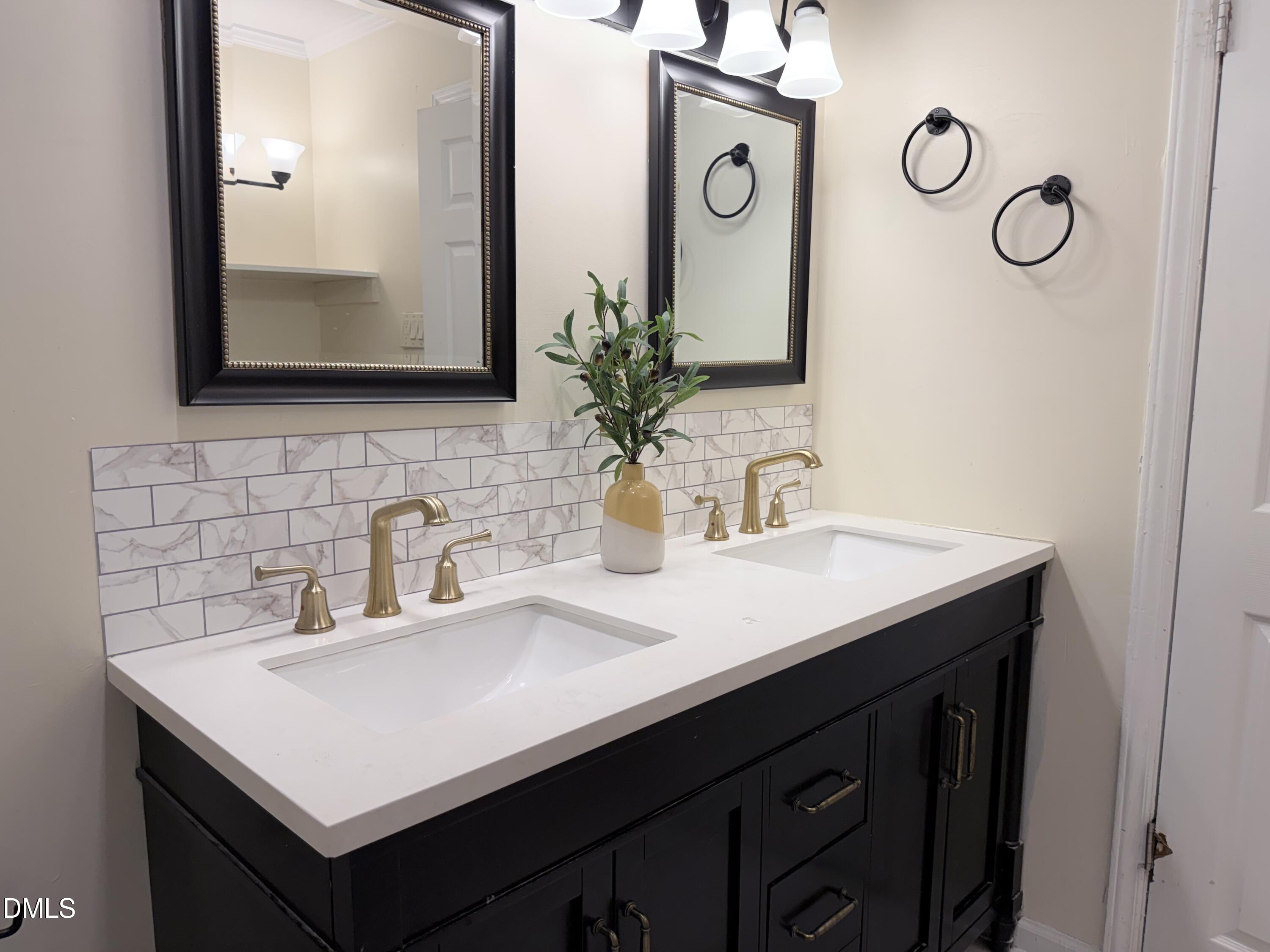 408 Rutherford Street Property Photo 15
