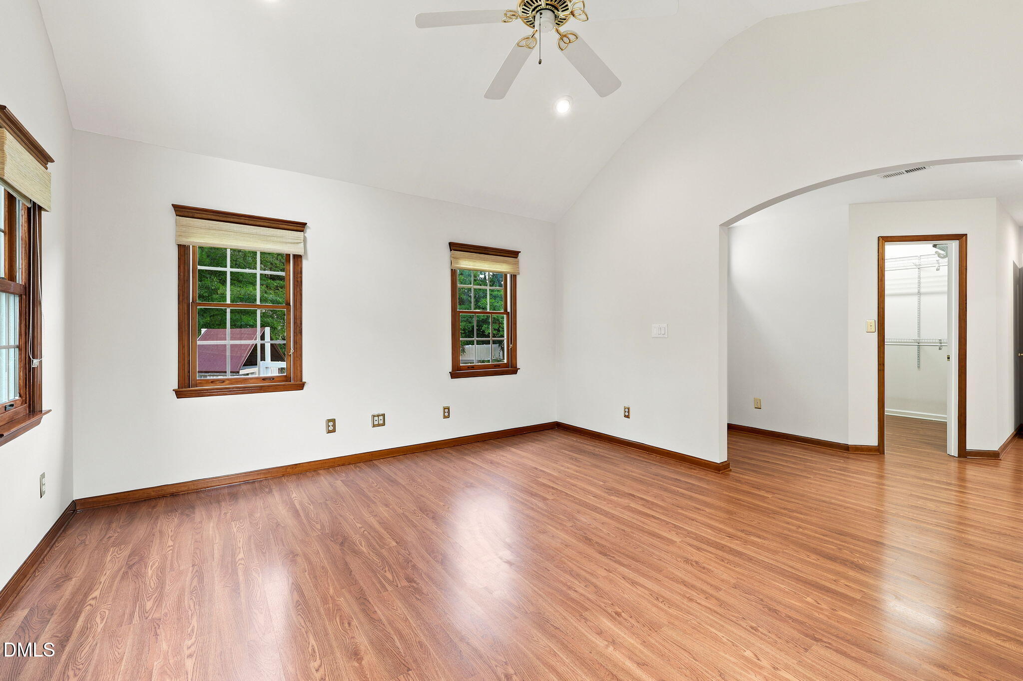 811 Teulon Way Property Photo 19