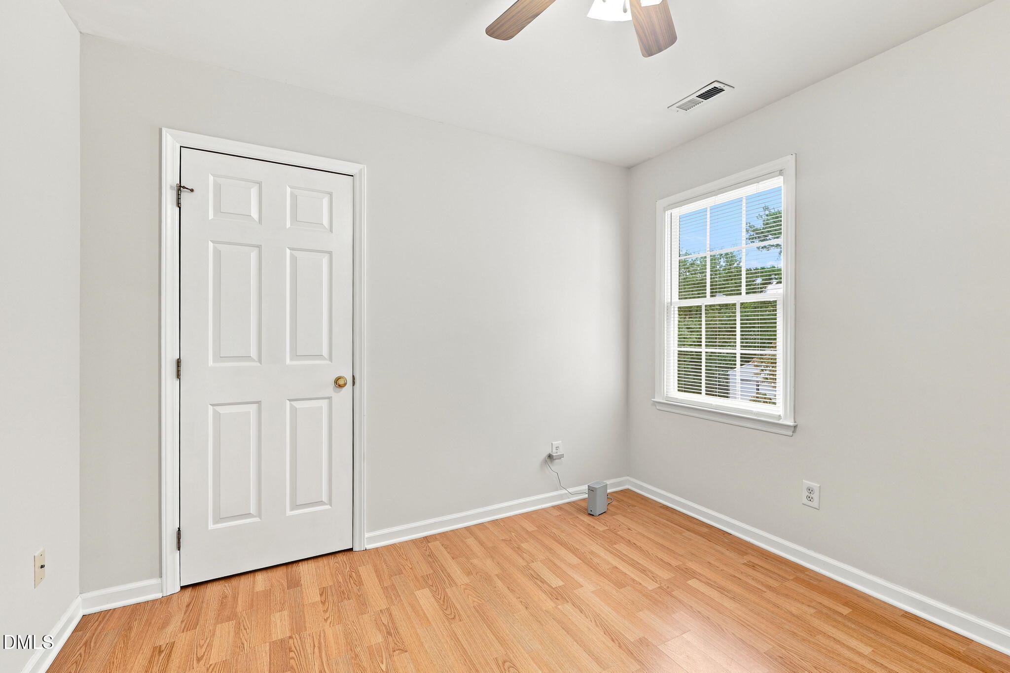 811 Teulon Way Property Photo 20