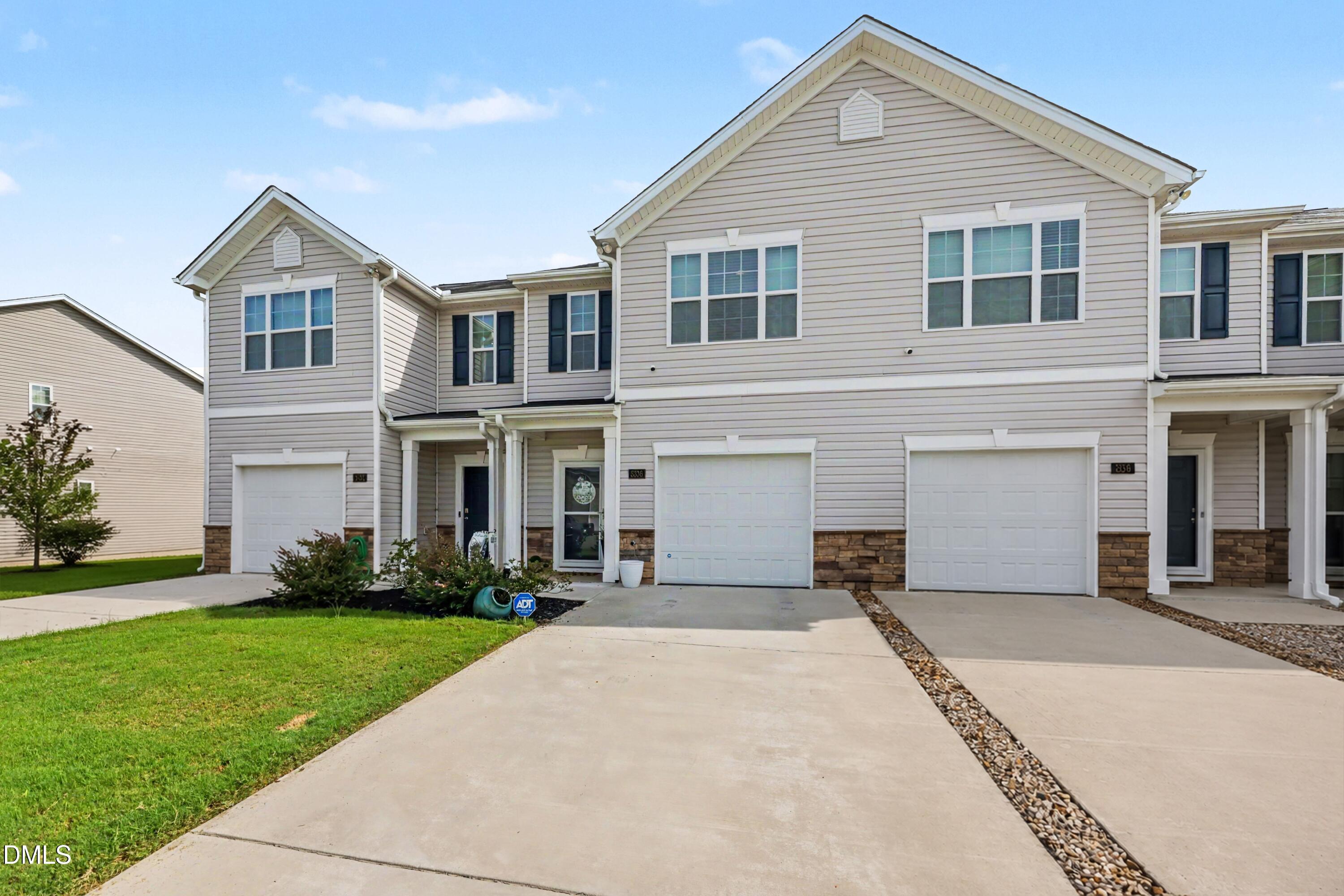 5336 Henley Ridge Drive Property Photo 4