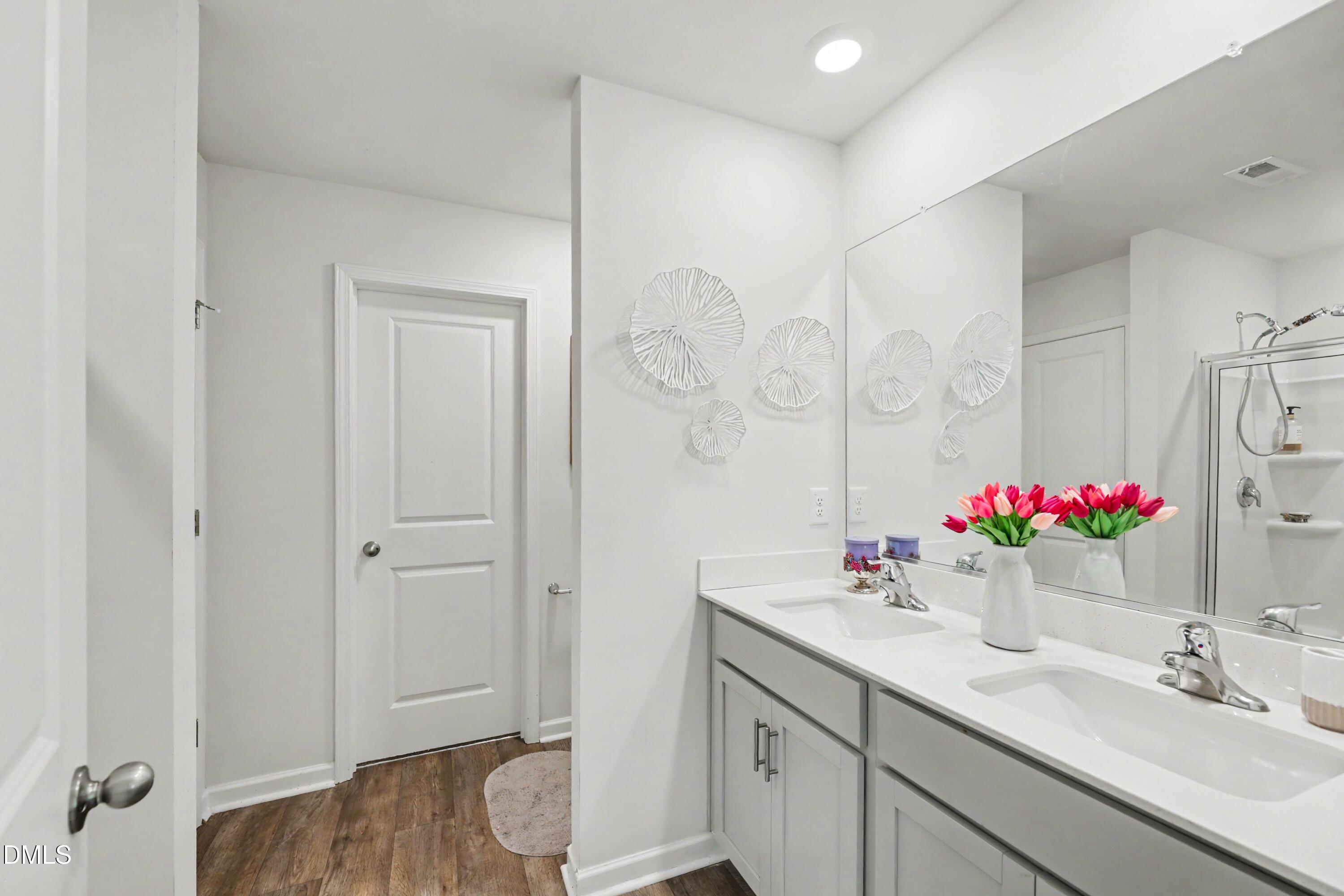 5336 Henley Ridge Drive Property Photo 20