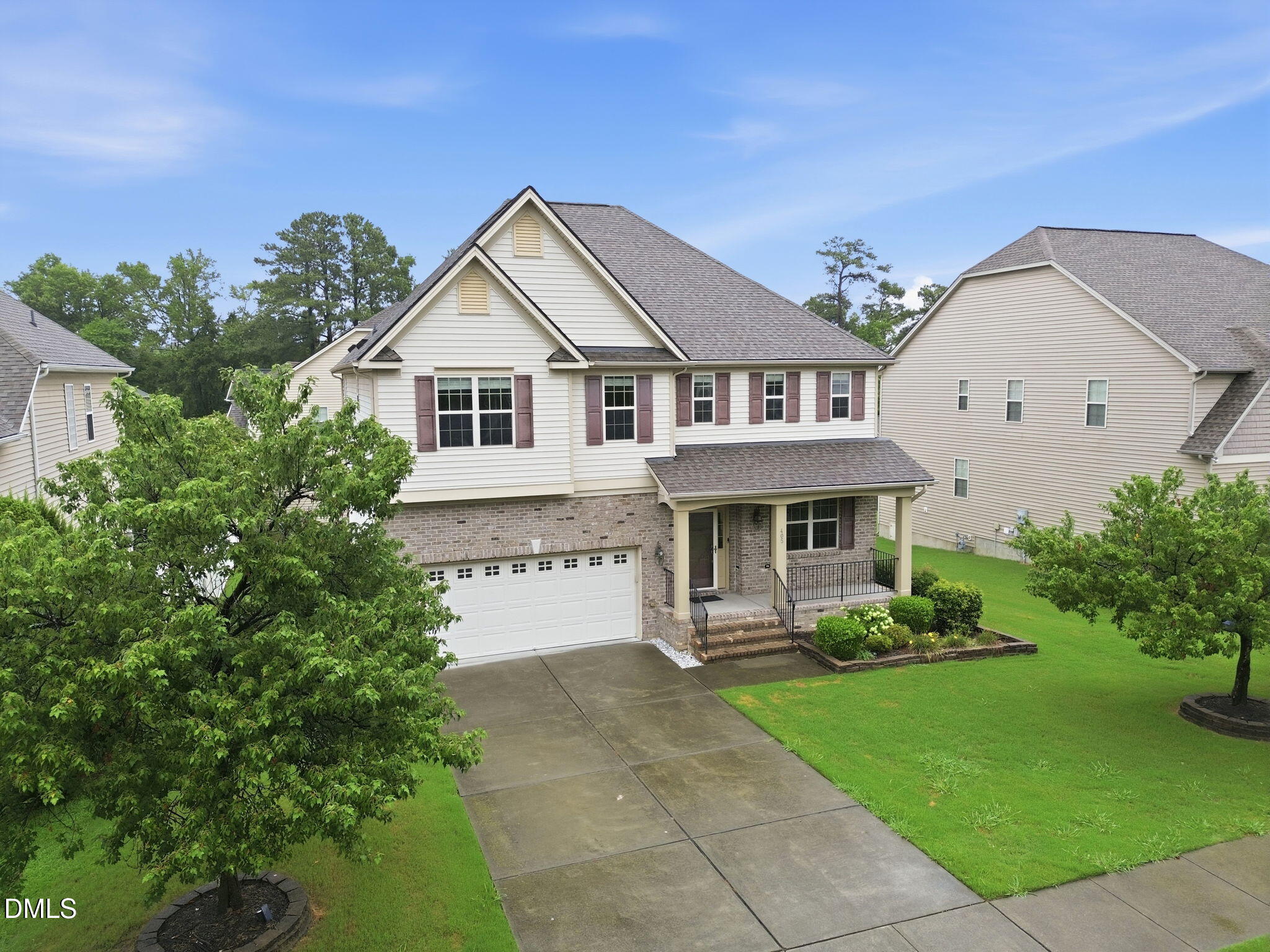 405 Liberty Rose Drive Property Photo 1