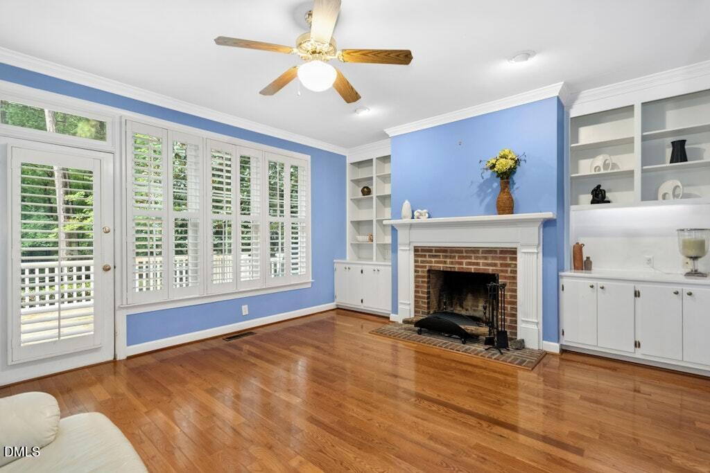 6220 King Croydon Court Property Photo 8