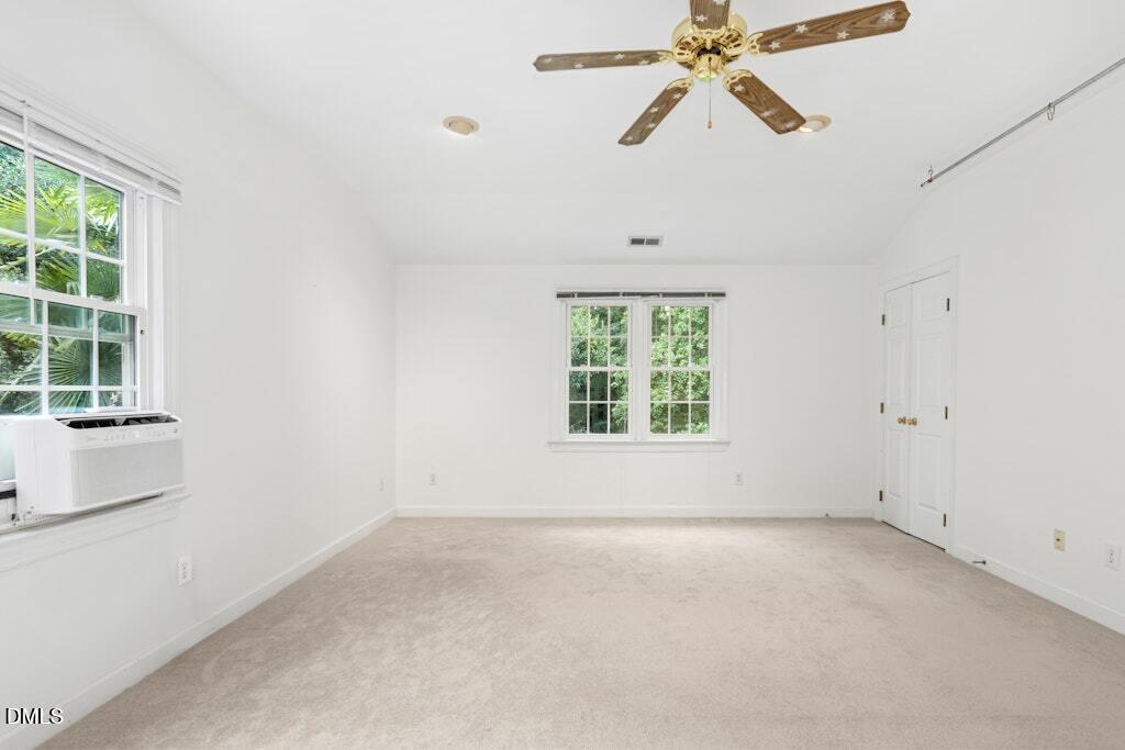6220 King Croydon Court Property Photo 26