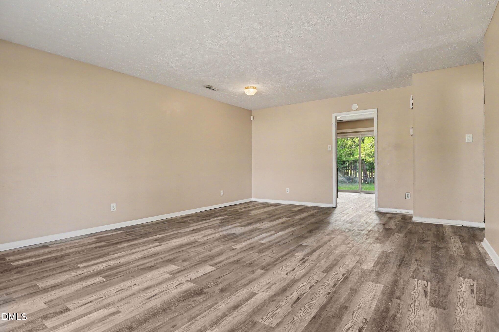 645 Mosswood Property Photo 9