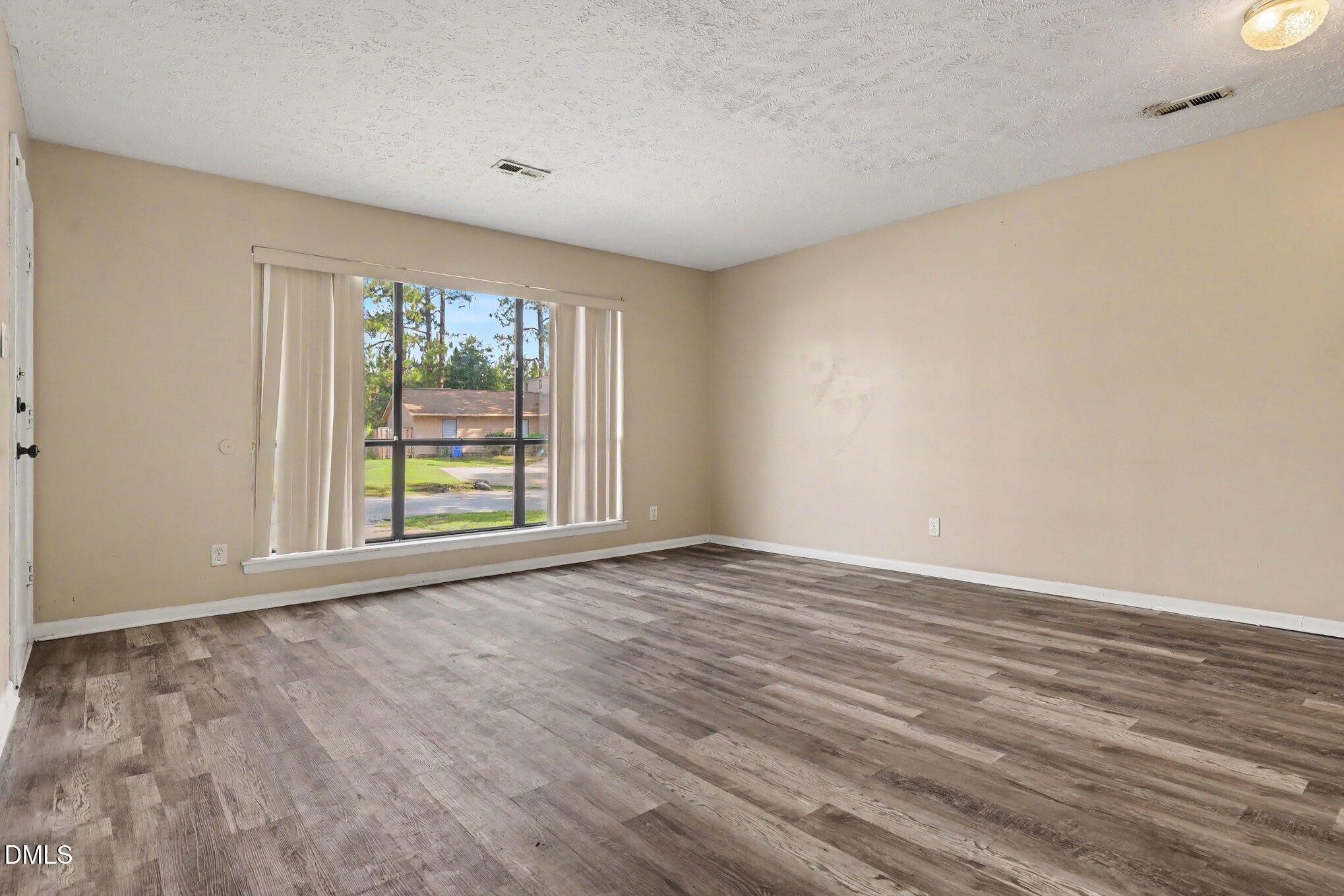 645 Mosswood Property Photo 14