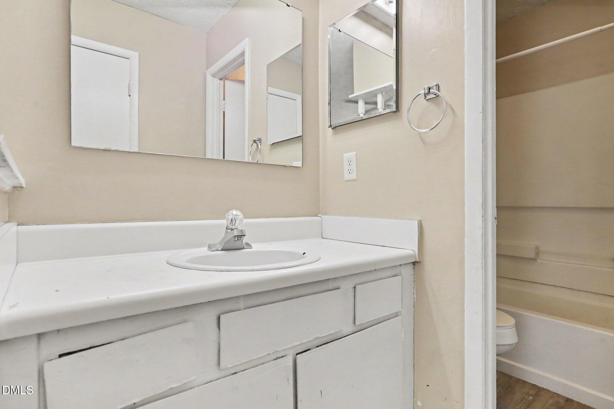 645 Mosswood Property Photo 32