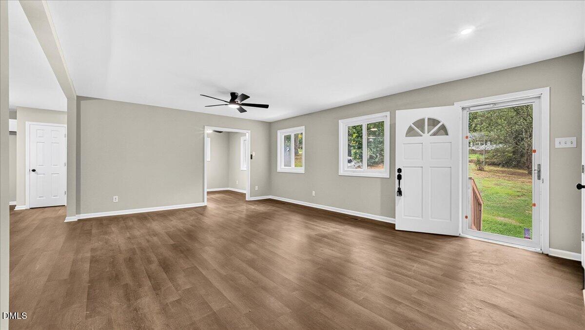 524 W Bywood Drive Property Photo 6