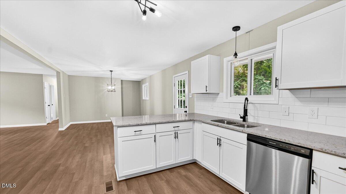 524 W Bywood Drive Property Photo 12