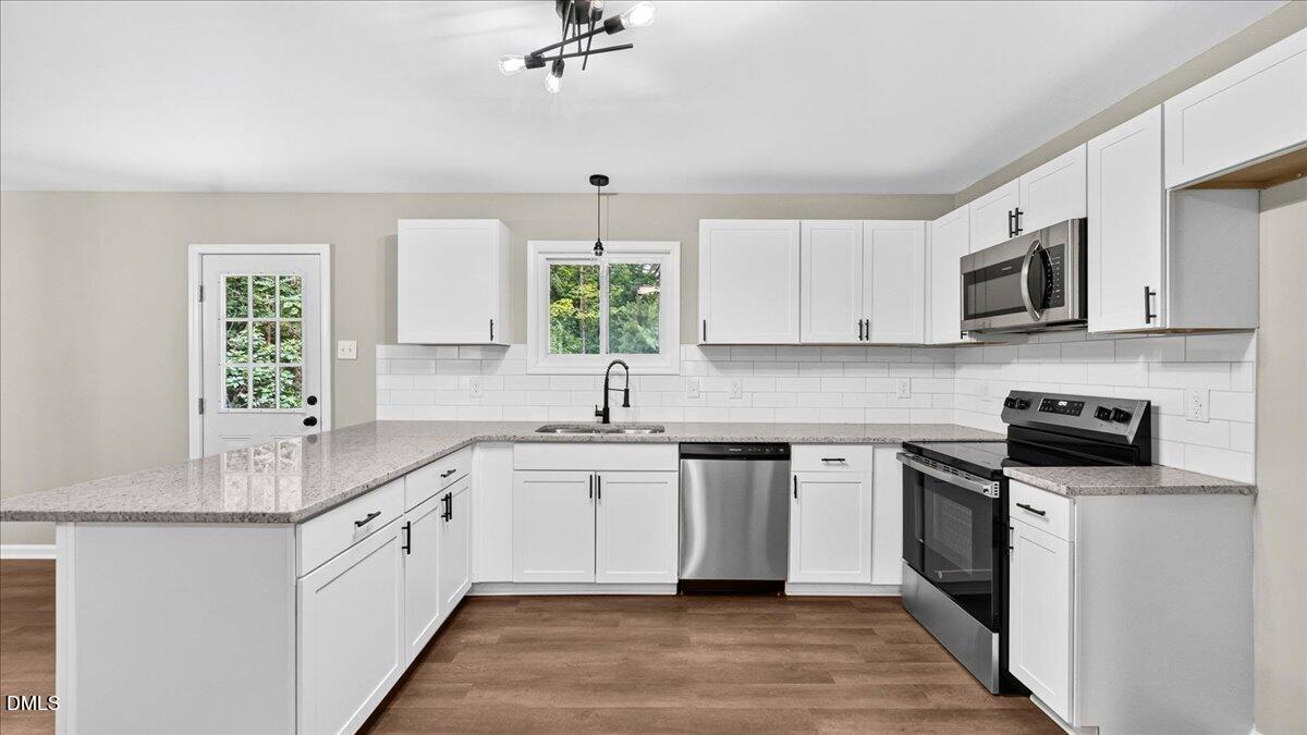 524 W Bywood Drive Property Photo 13