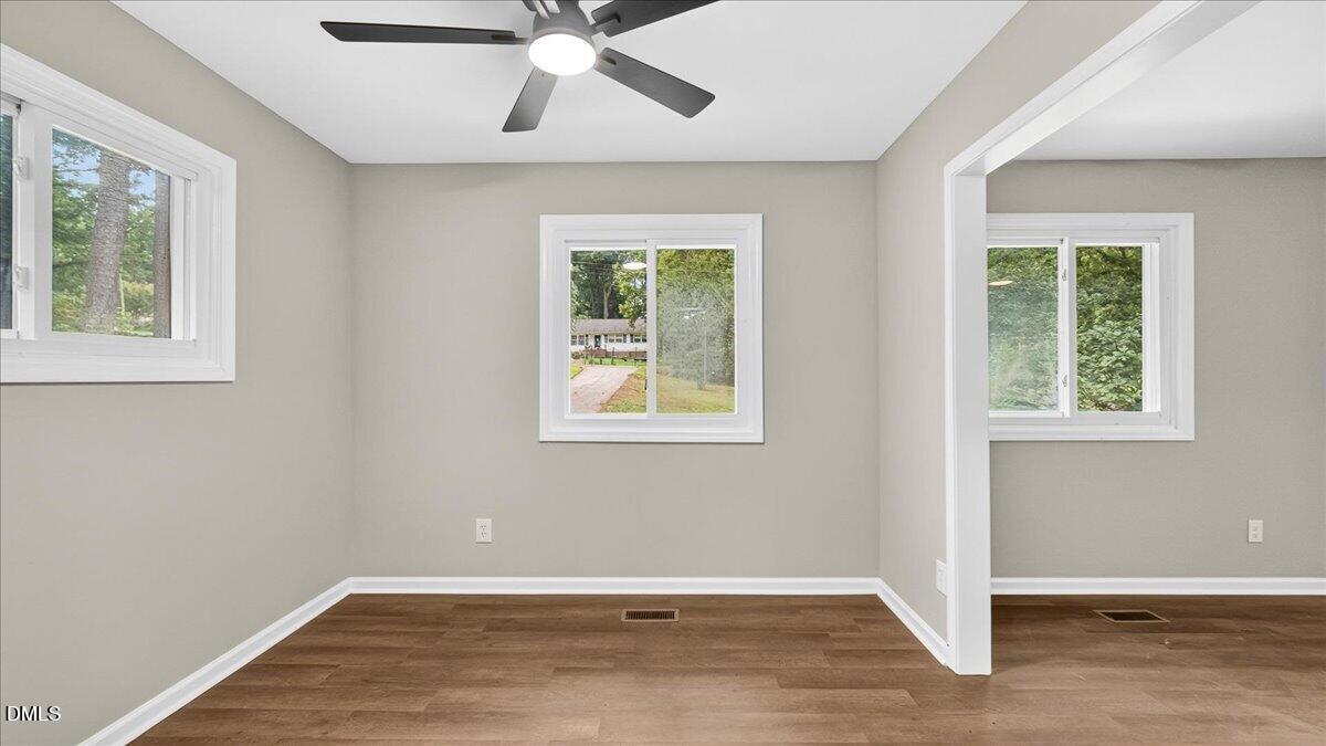 524 W Bywood Drive Property Photo 14