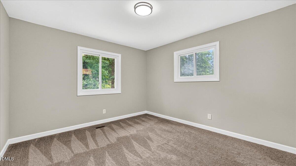 524 W Bywood Drive Property Photo 29