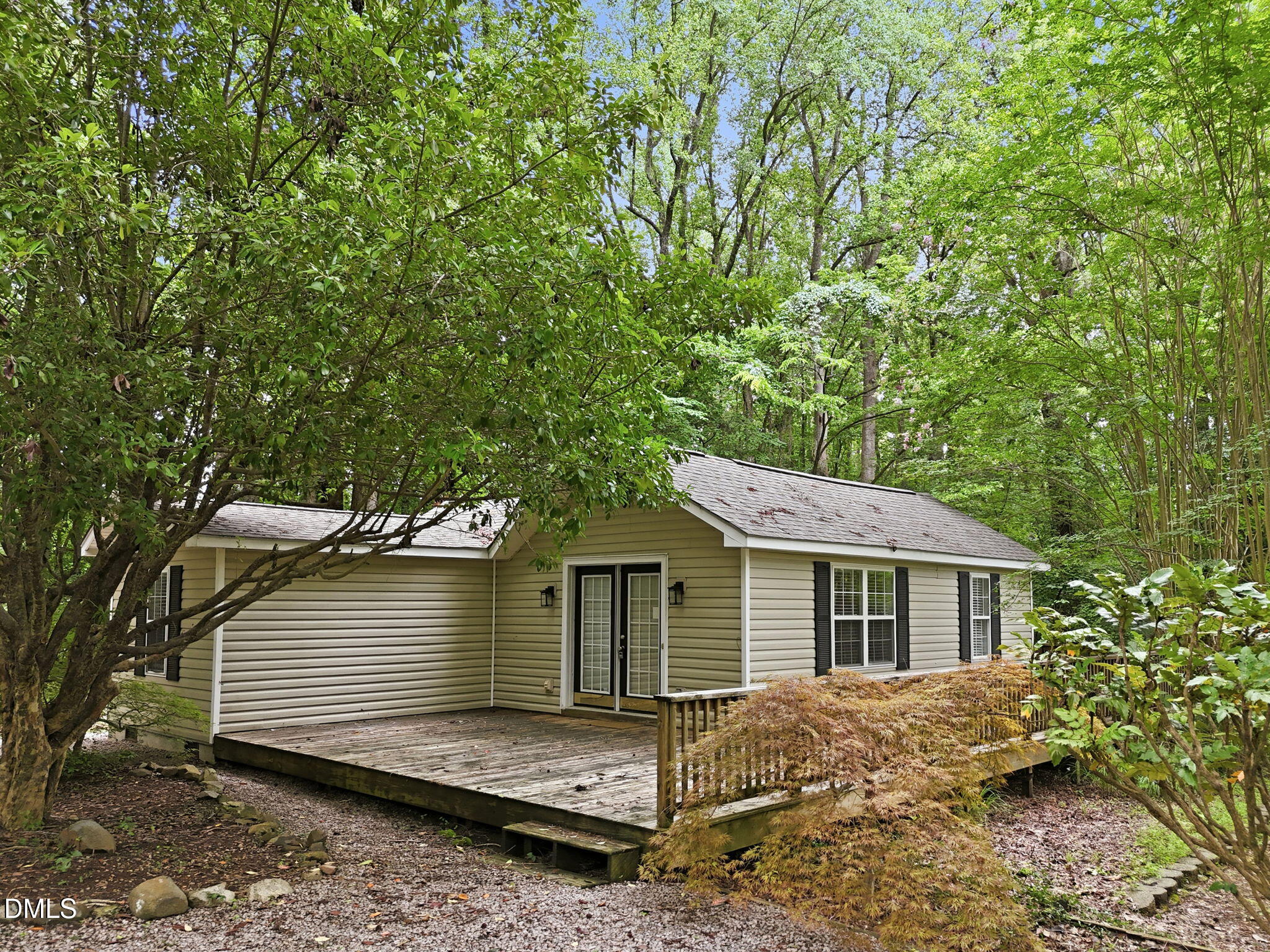 120 Carolina Avenue Property Photo 1