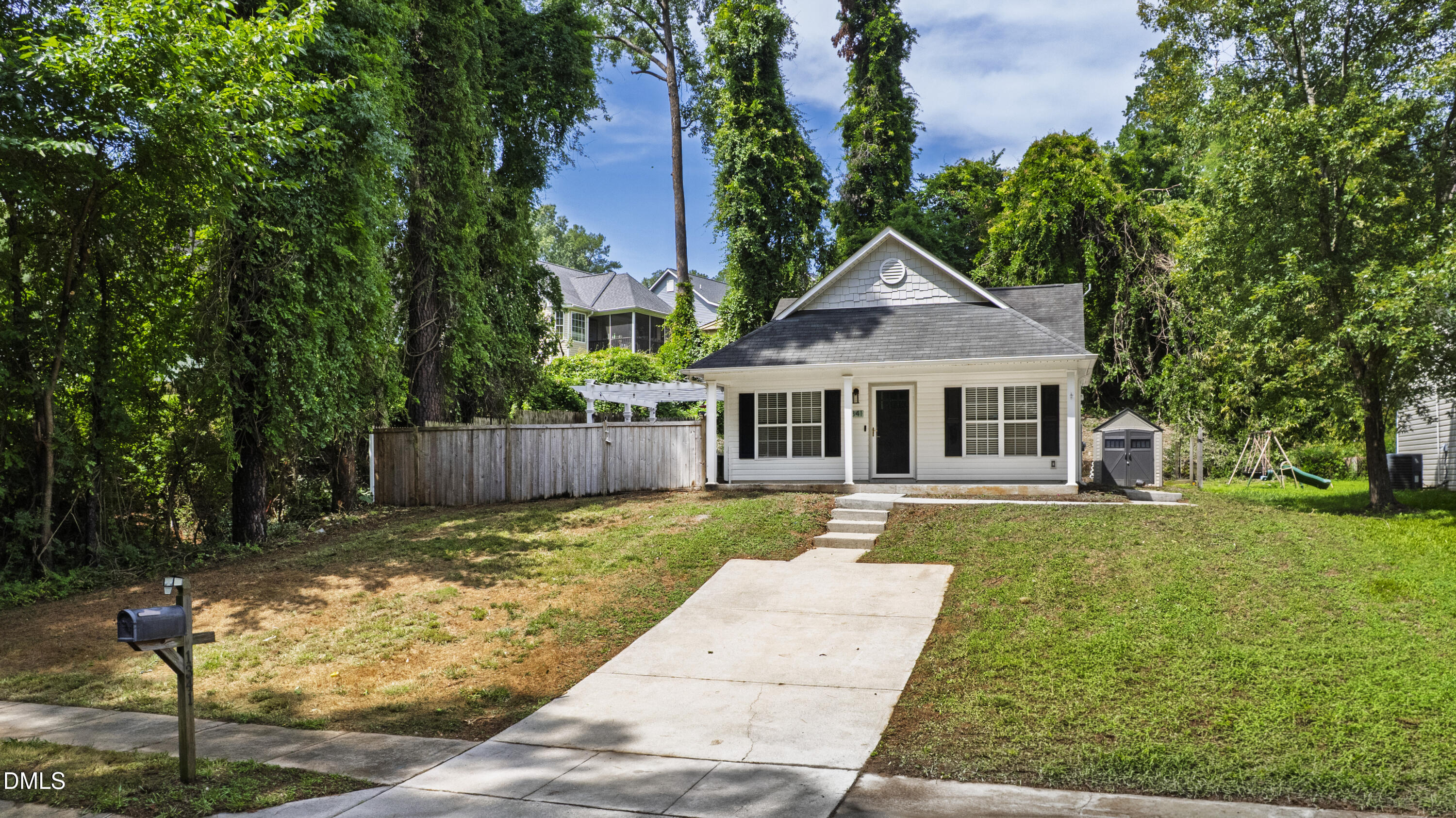 1341 Crabtree Boulevard Property Photo 8