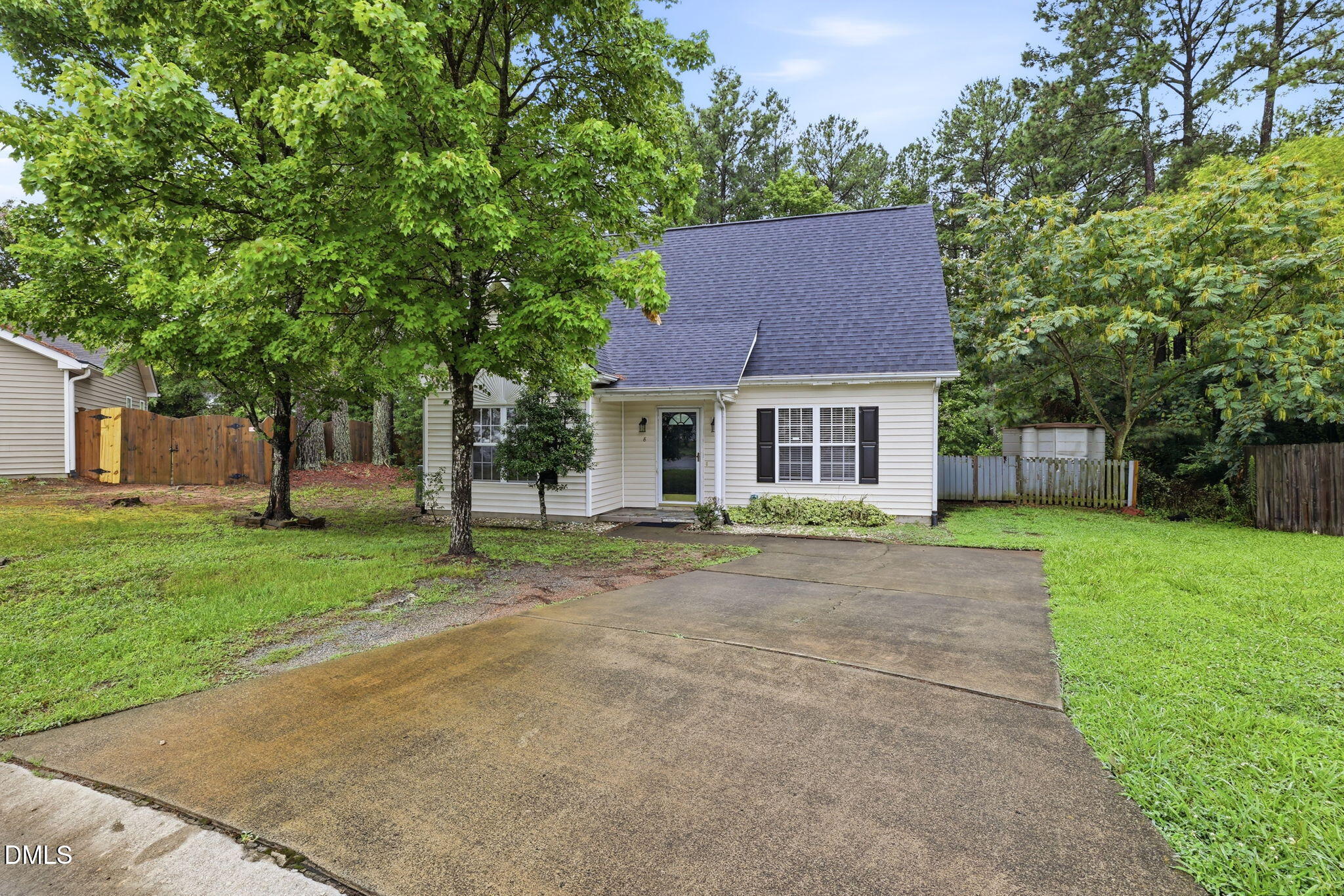 8 Cilantro Court Property Photo 2