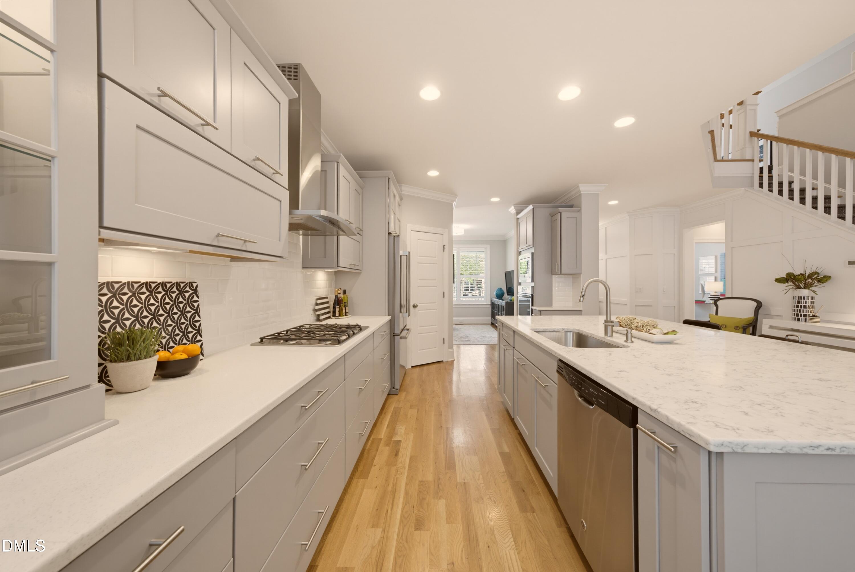 11821 Friendship Oak Trail Property Photo 16