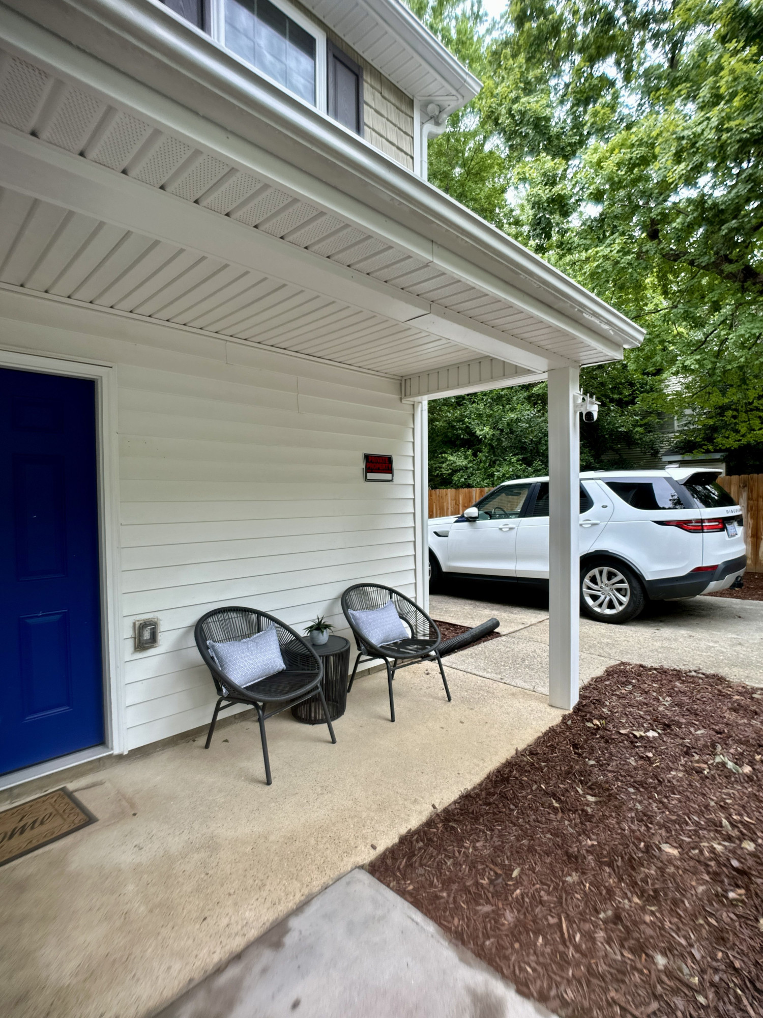 220 Bladen Street Property Photo 6
