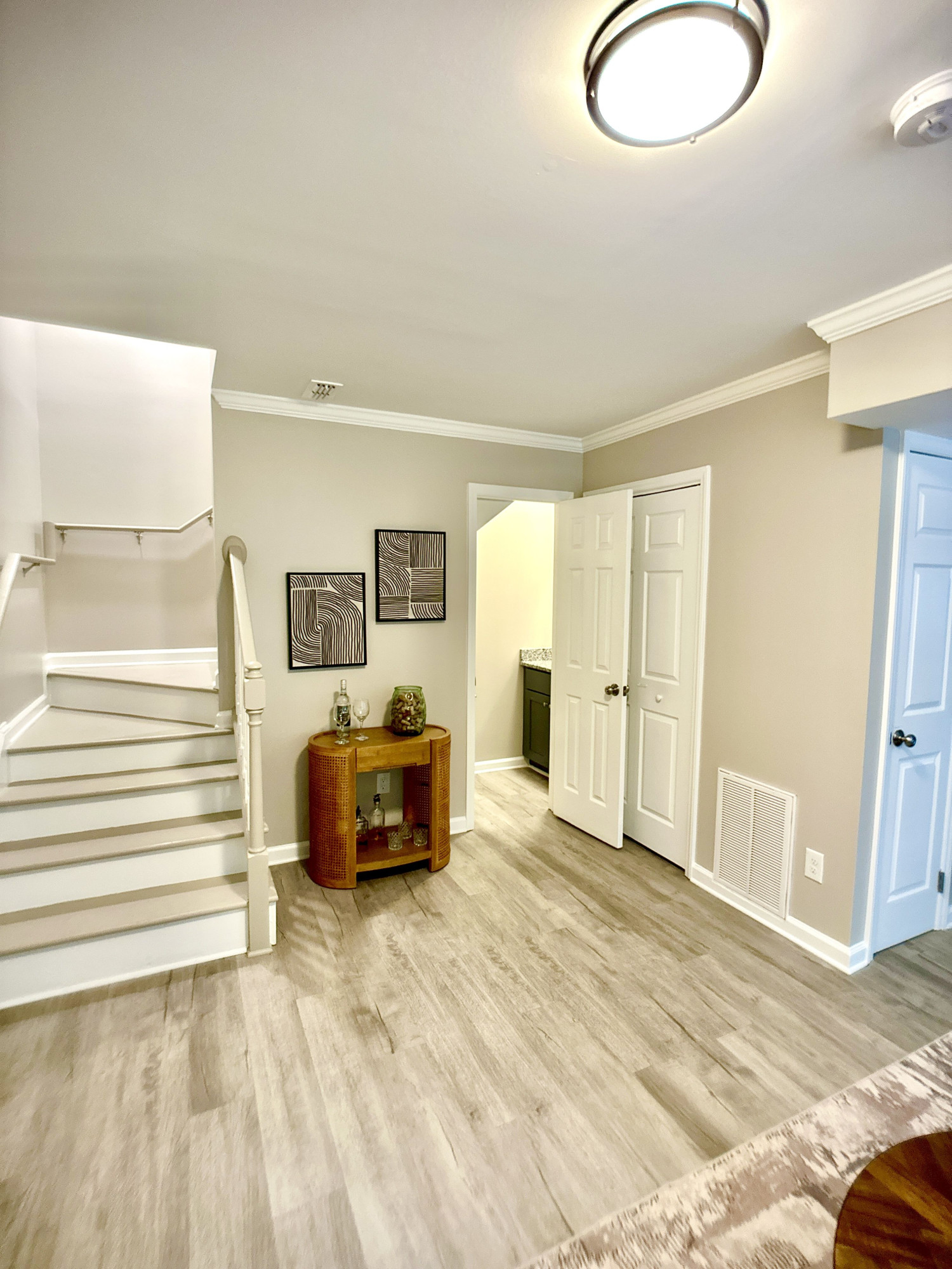 220 Bladen Street Property Photo 7