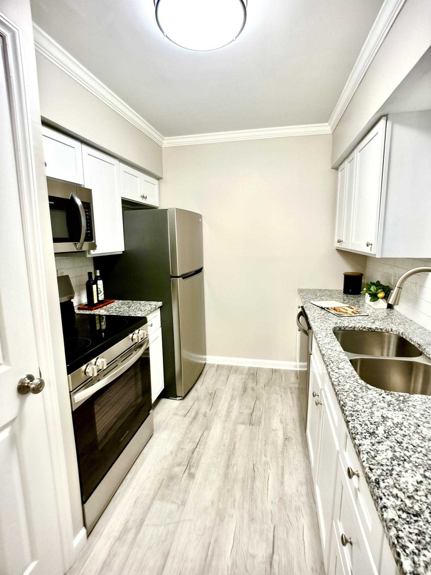 220 Bladen Street Property Photo 13