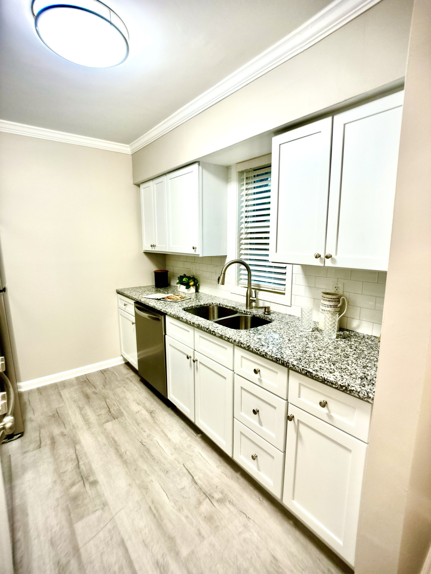 220 Bladen Street Property Photo 14