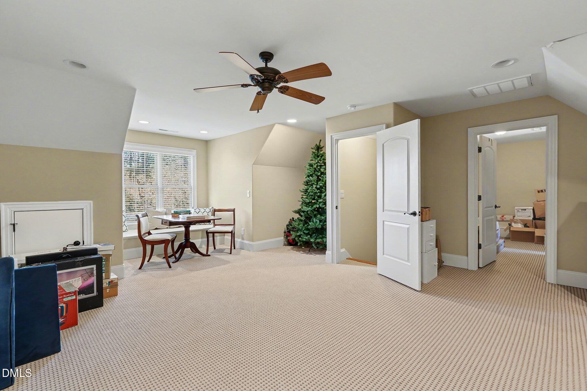 84401 Winslow Property Photo 47