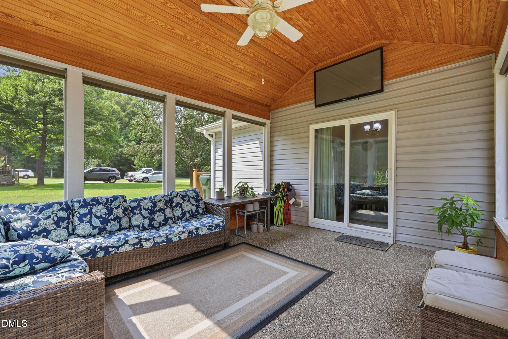108 Forest Island Avenue Property Photo 3