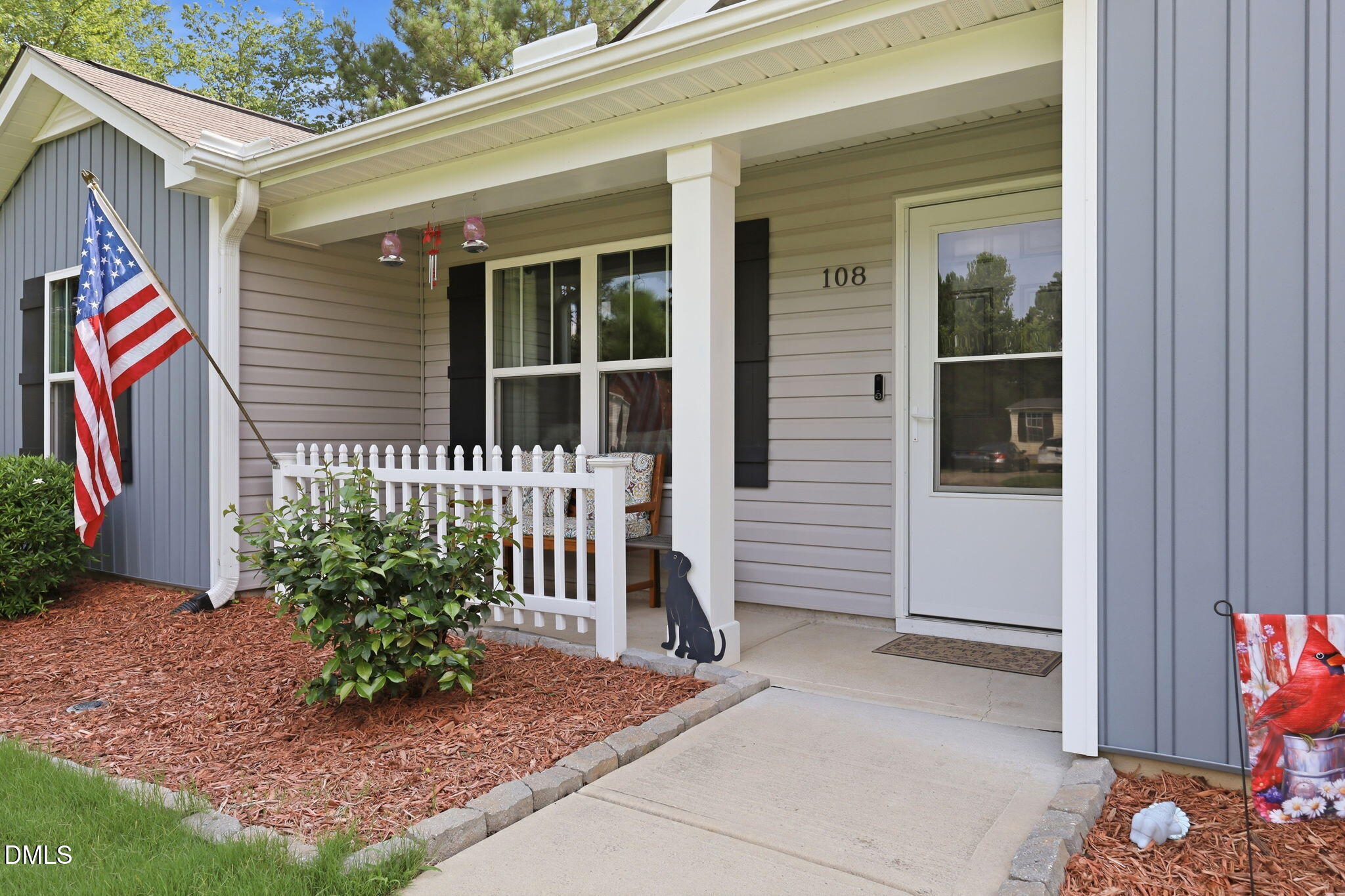 108 Forest Island Avenue Property Photo 4