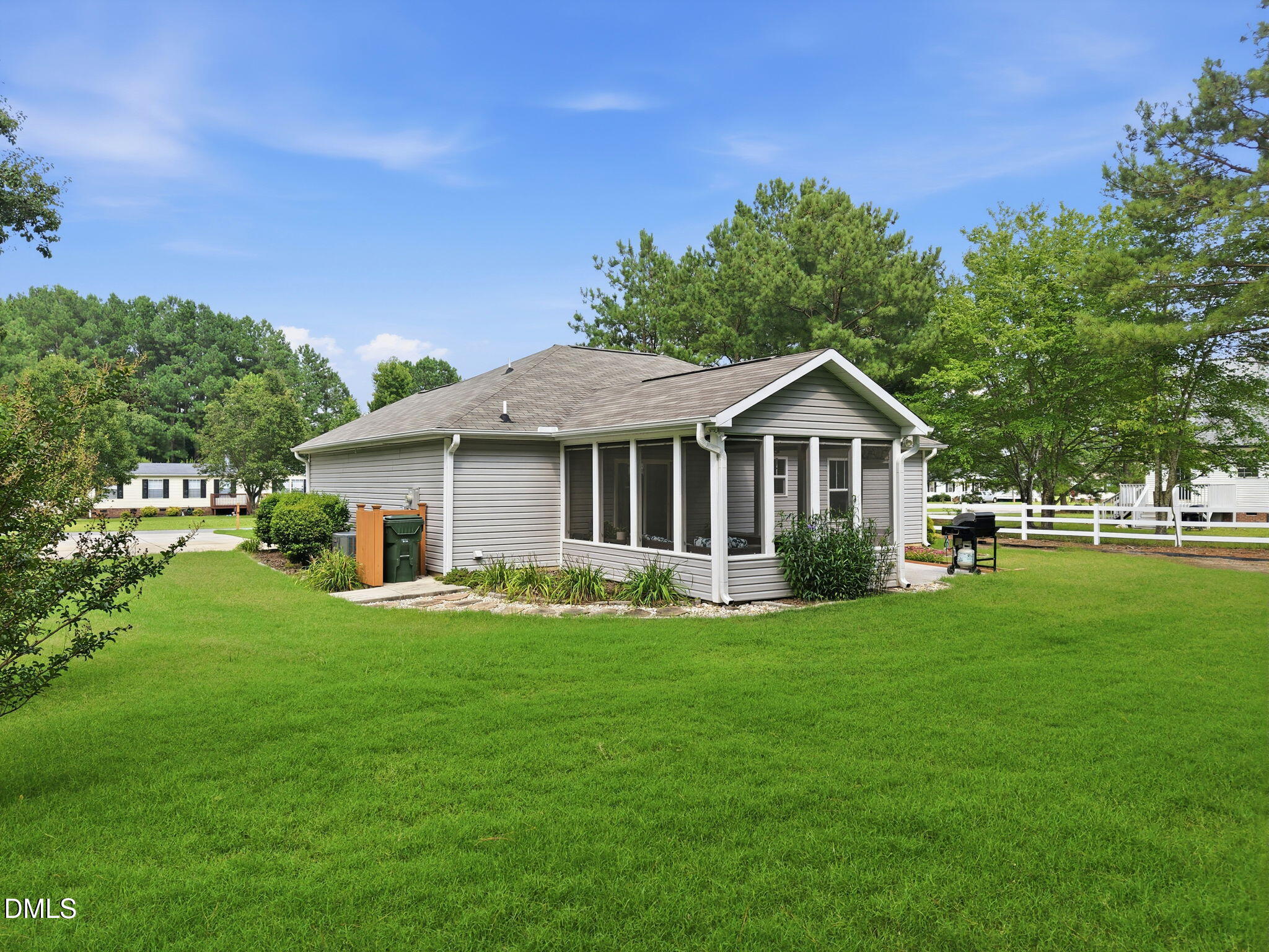108 Forest Island Avenue Property Photo 8