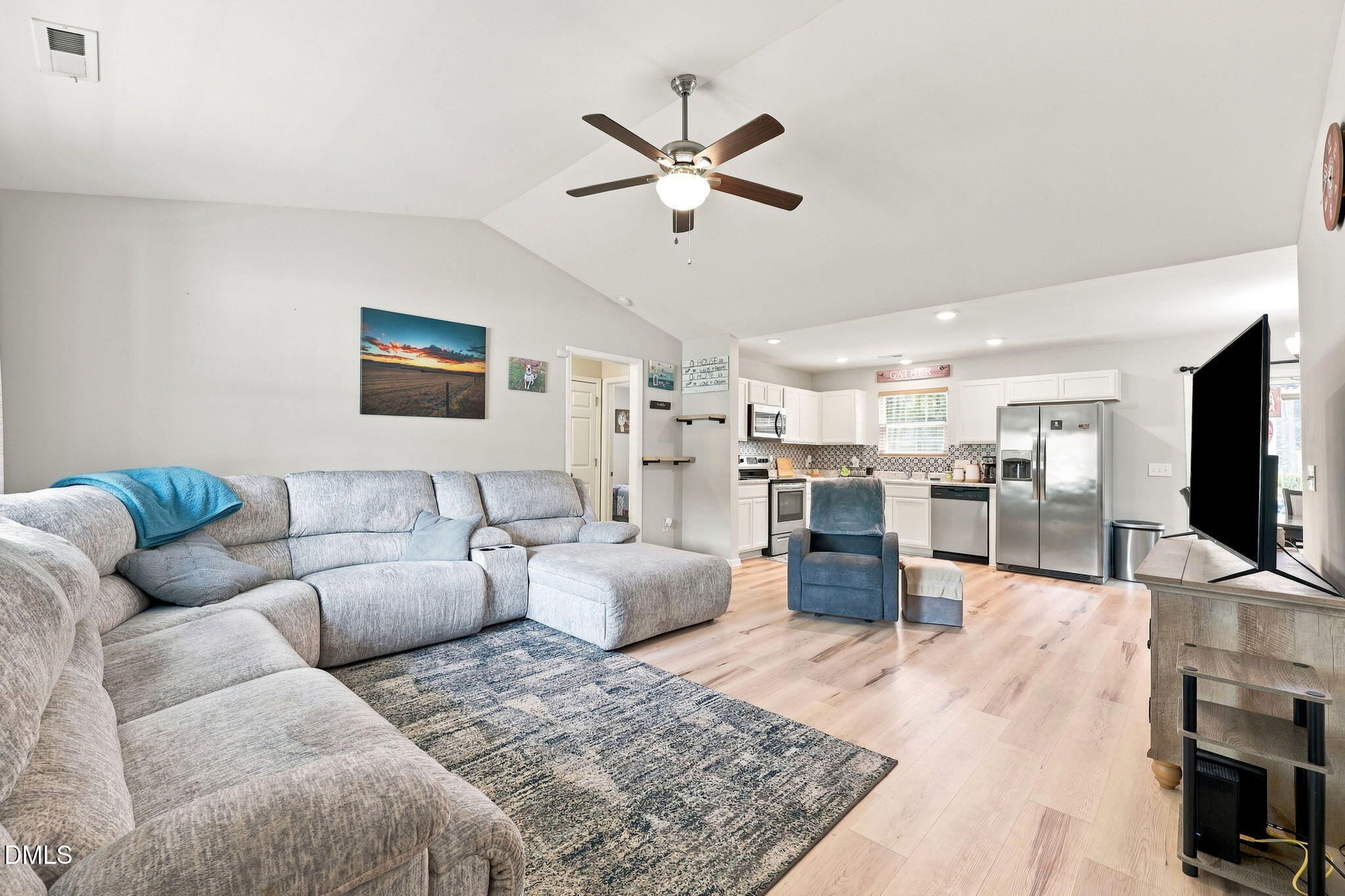 108 Forest Island Avenue Property Photo 11