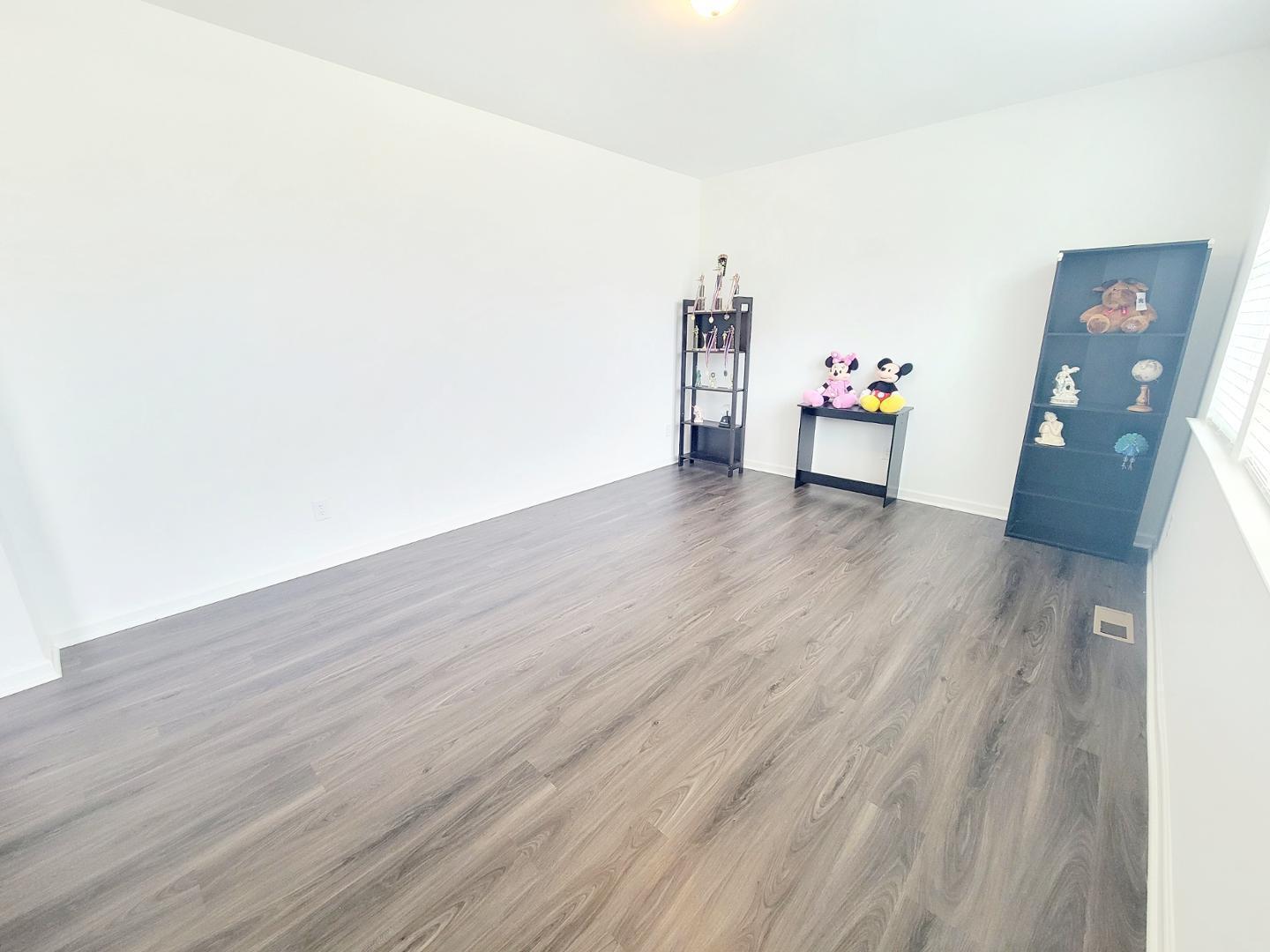 117 Scoville Road Property Photo 4