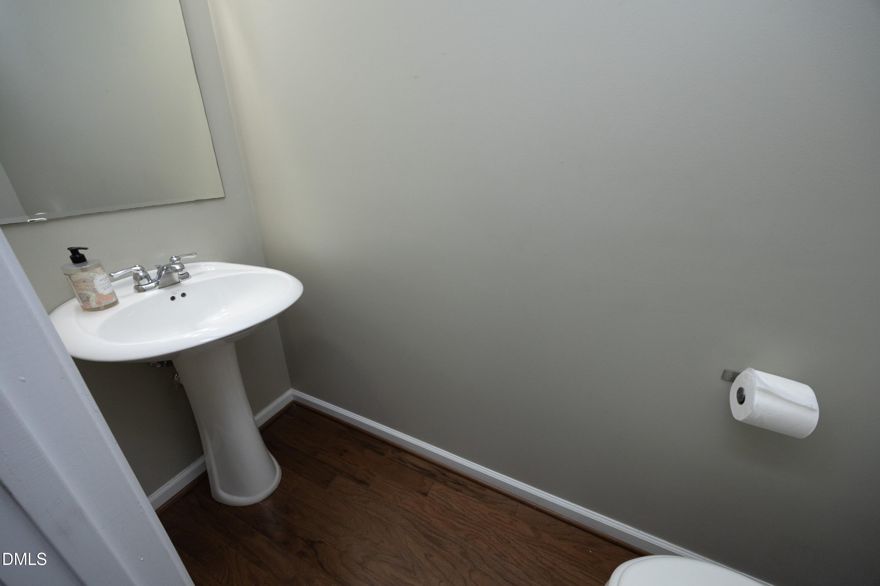 2072 Jersey City Place Property Photo 17