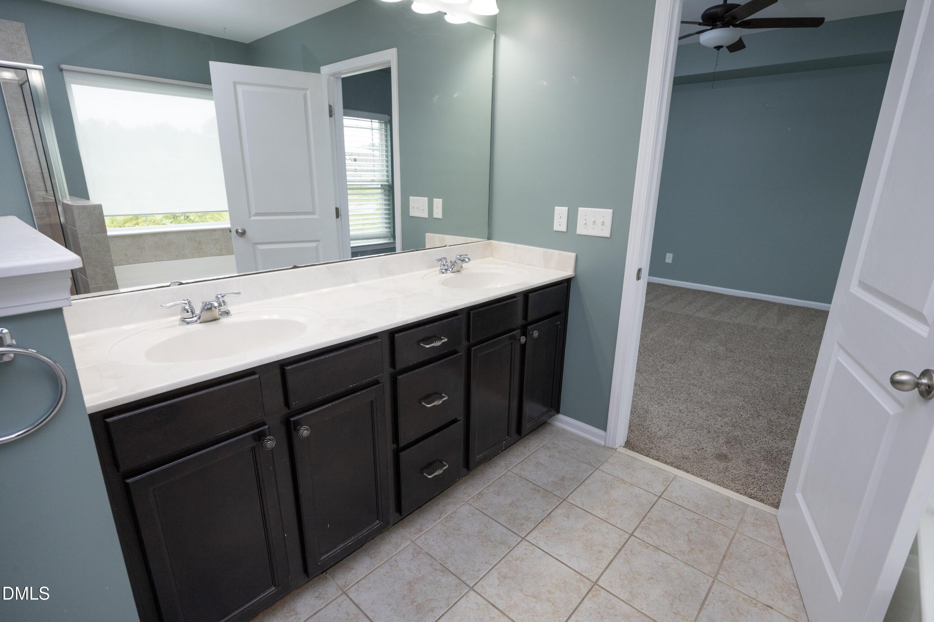 2072 Jersey City Place Property Photo 22