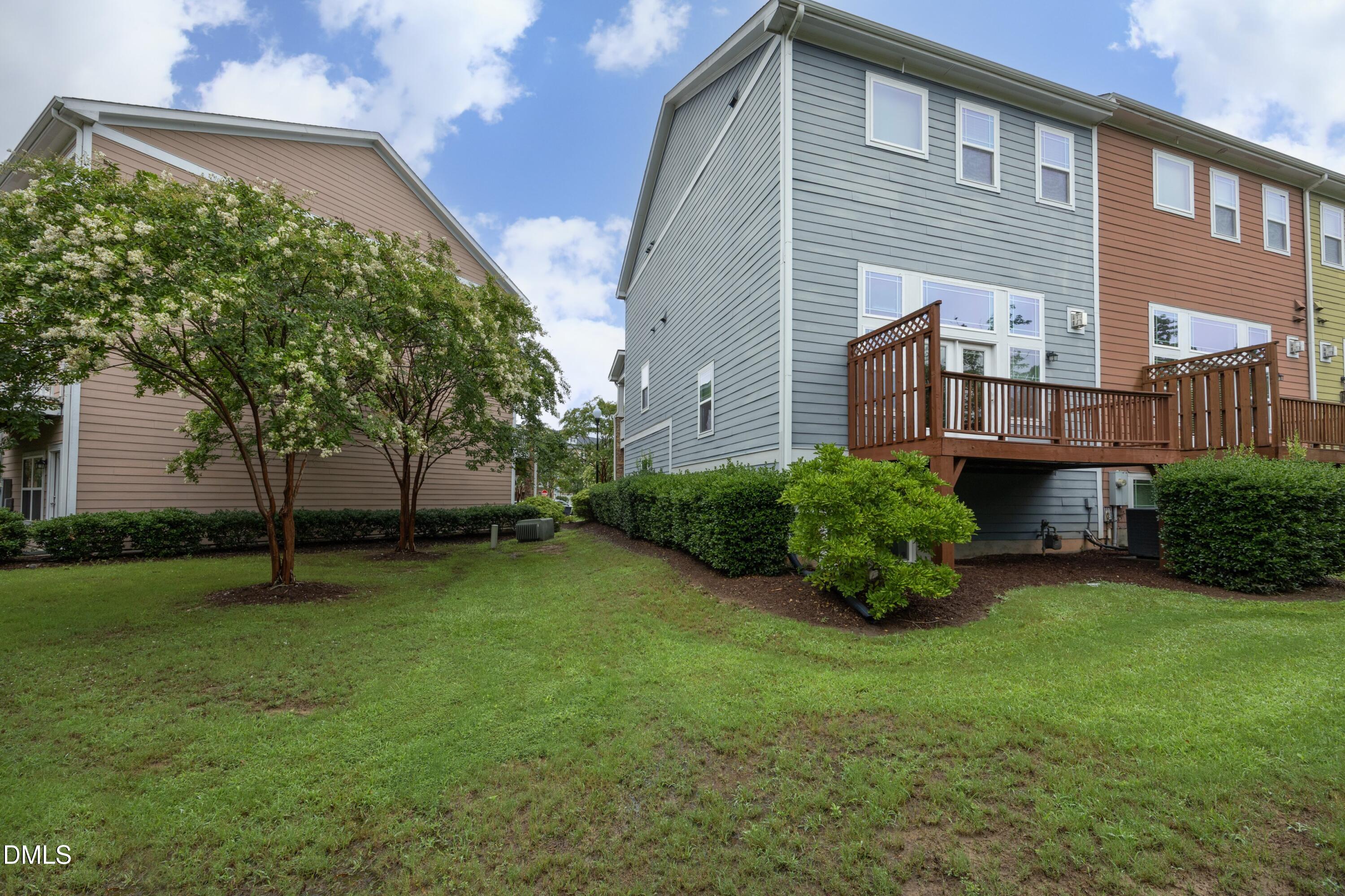 2072 Jersey City Place Property Photo 37