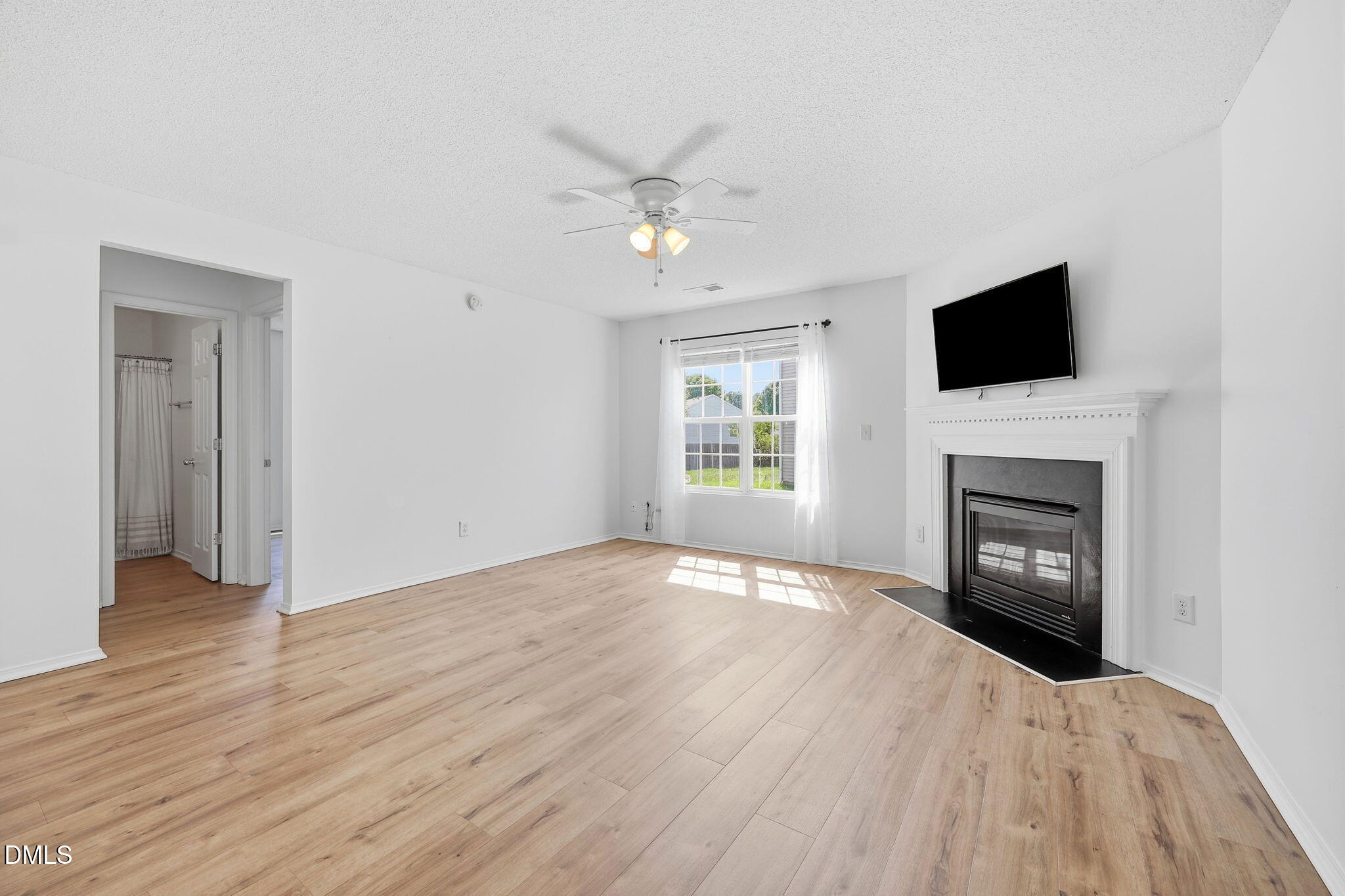 4706 Rockport Drive Property Photo 3