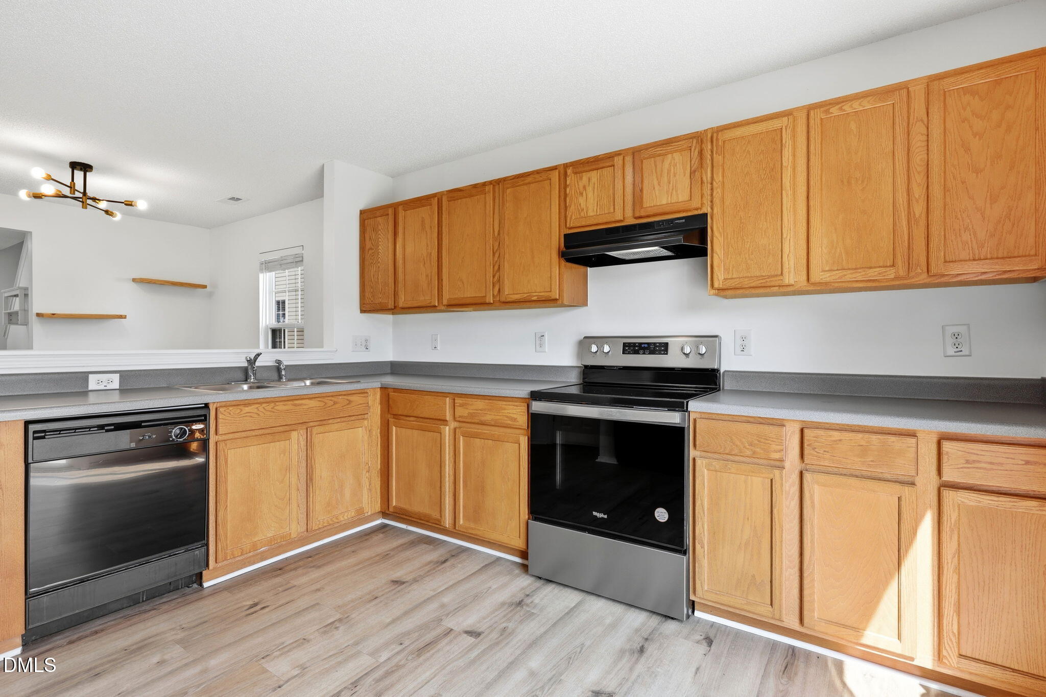 4706 Rockport Drive Property Photo 10
