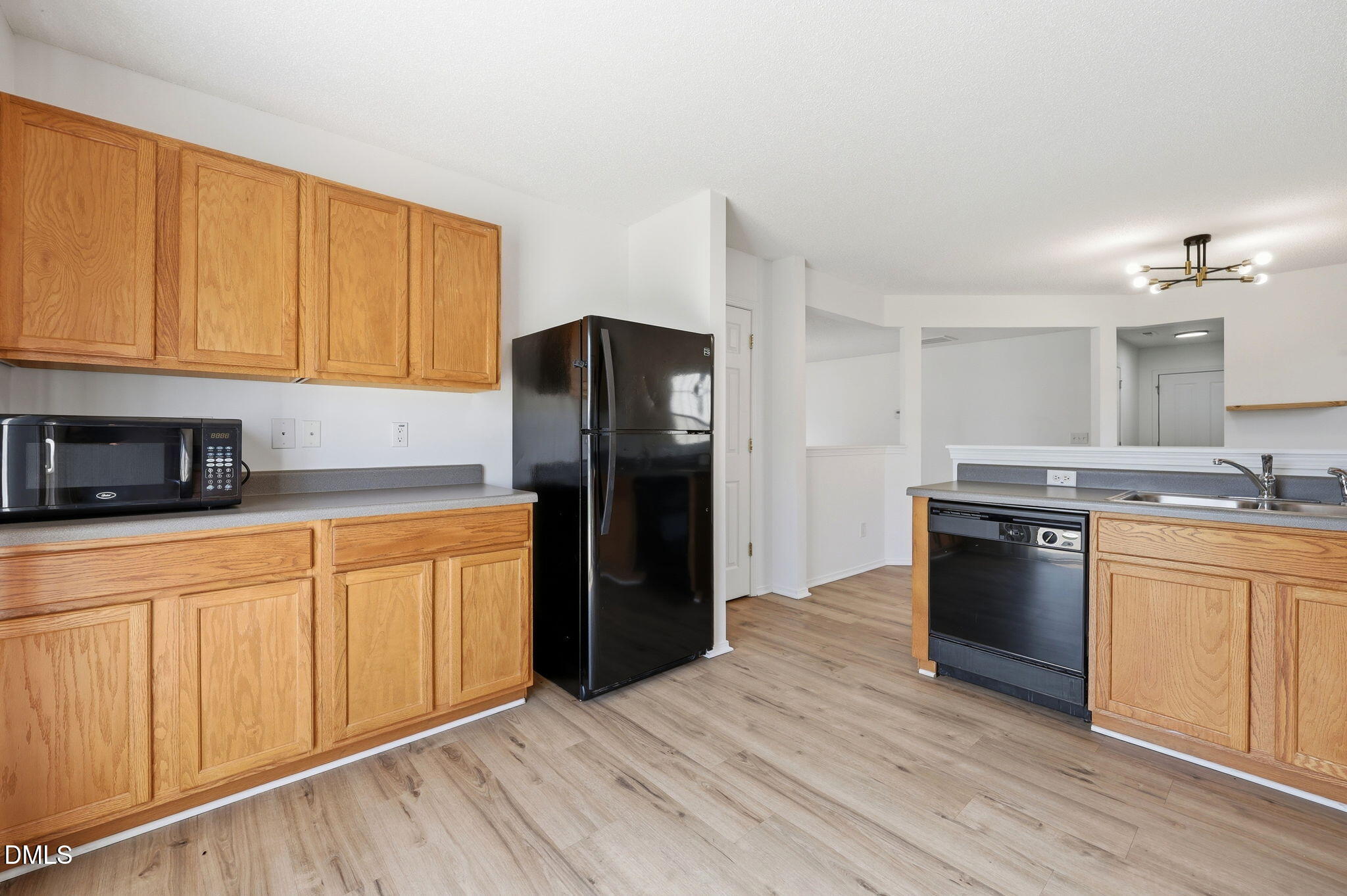 4706 Rockport Drive Property Photo 12